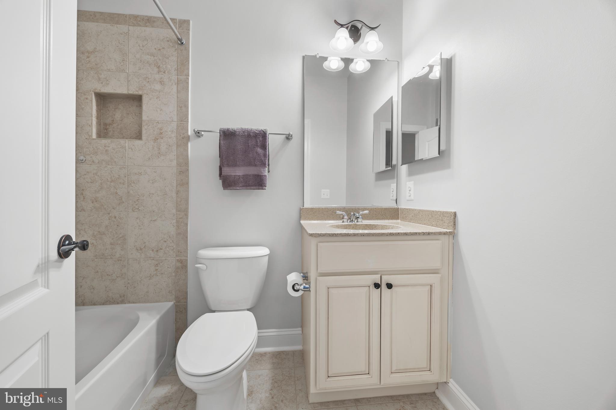 Real estate listing preview #48