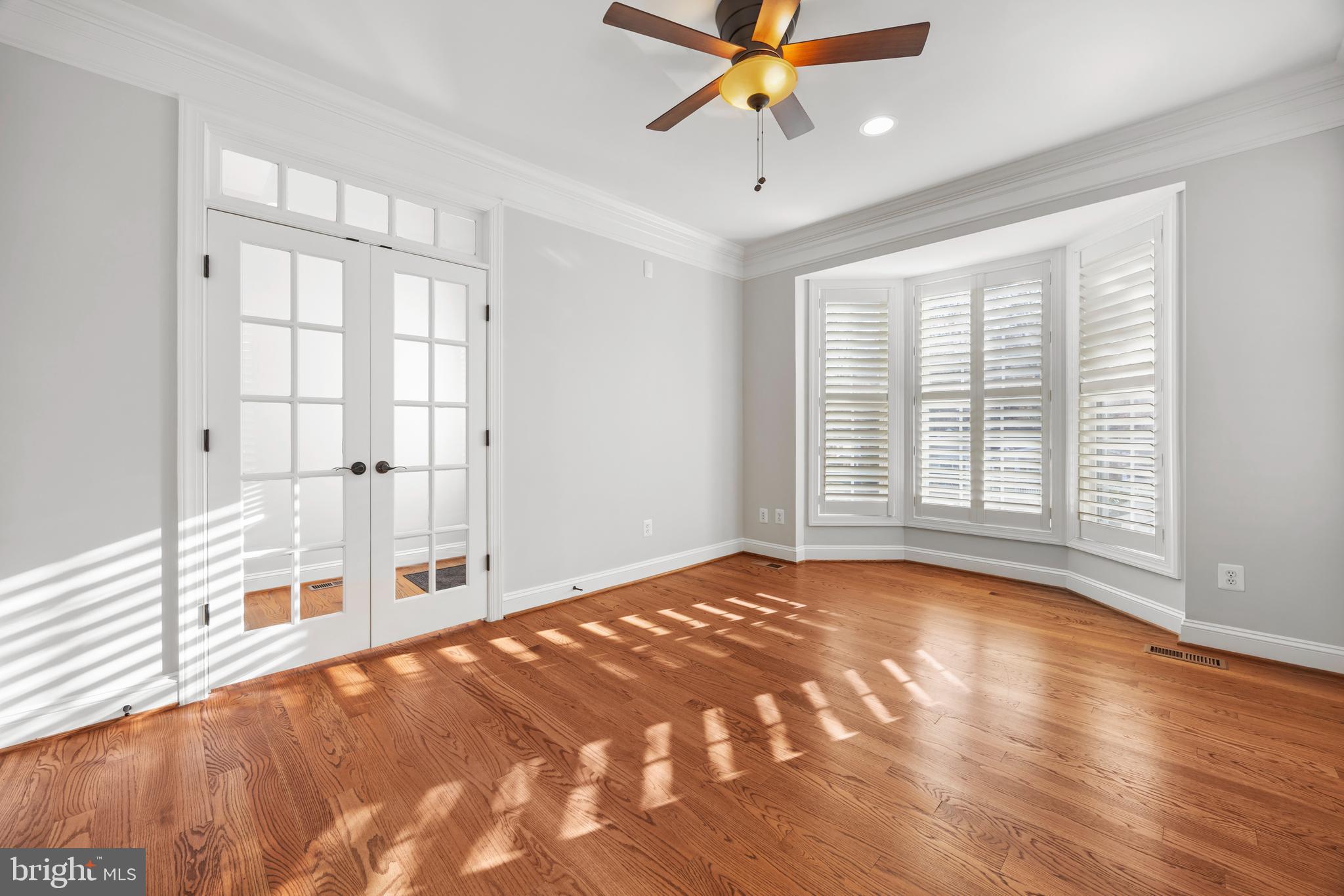 Real estate listing preview #4