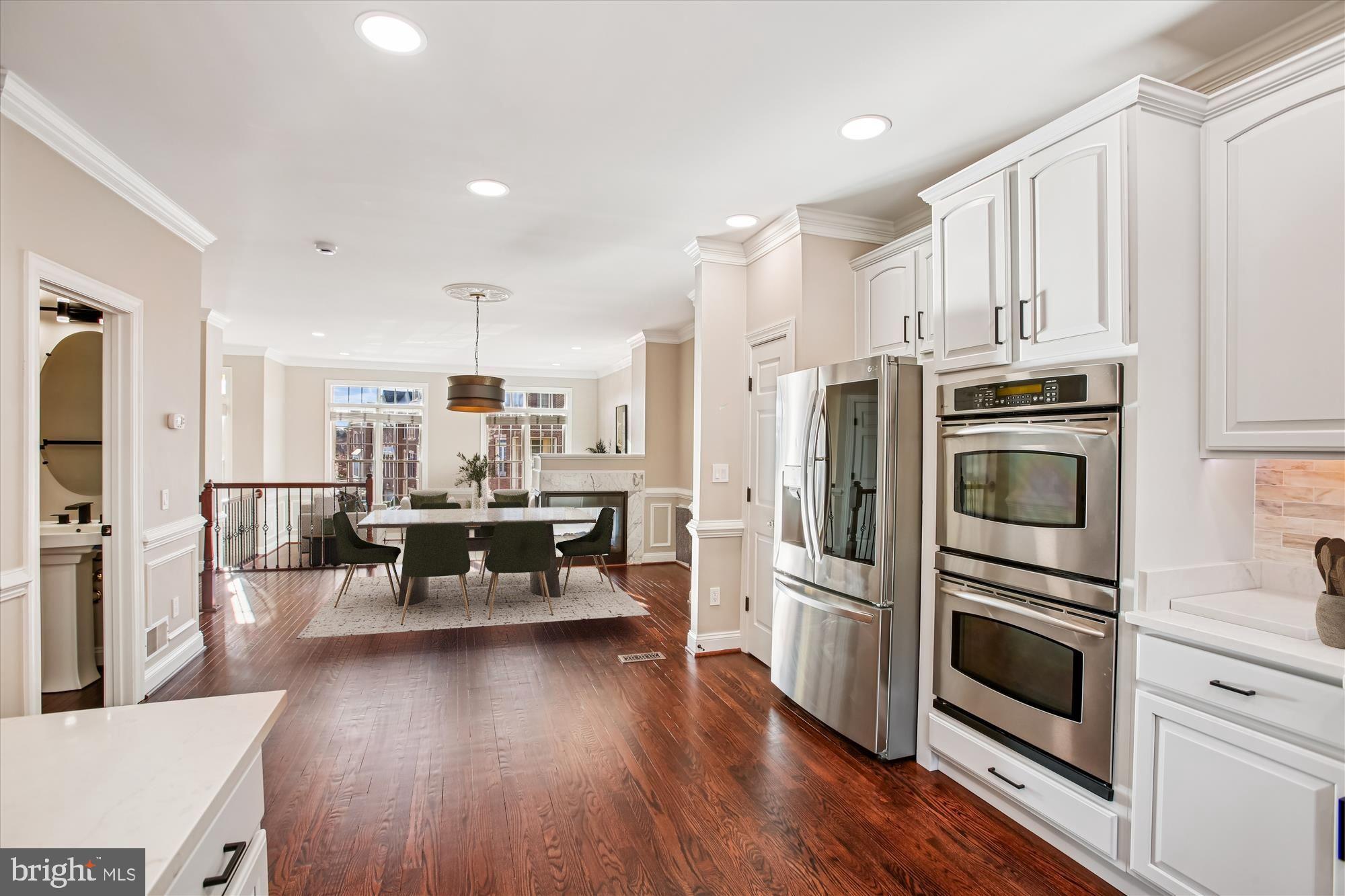 Real estate listing preview #9