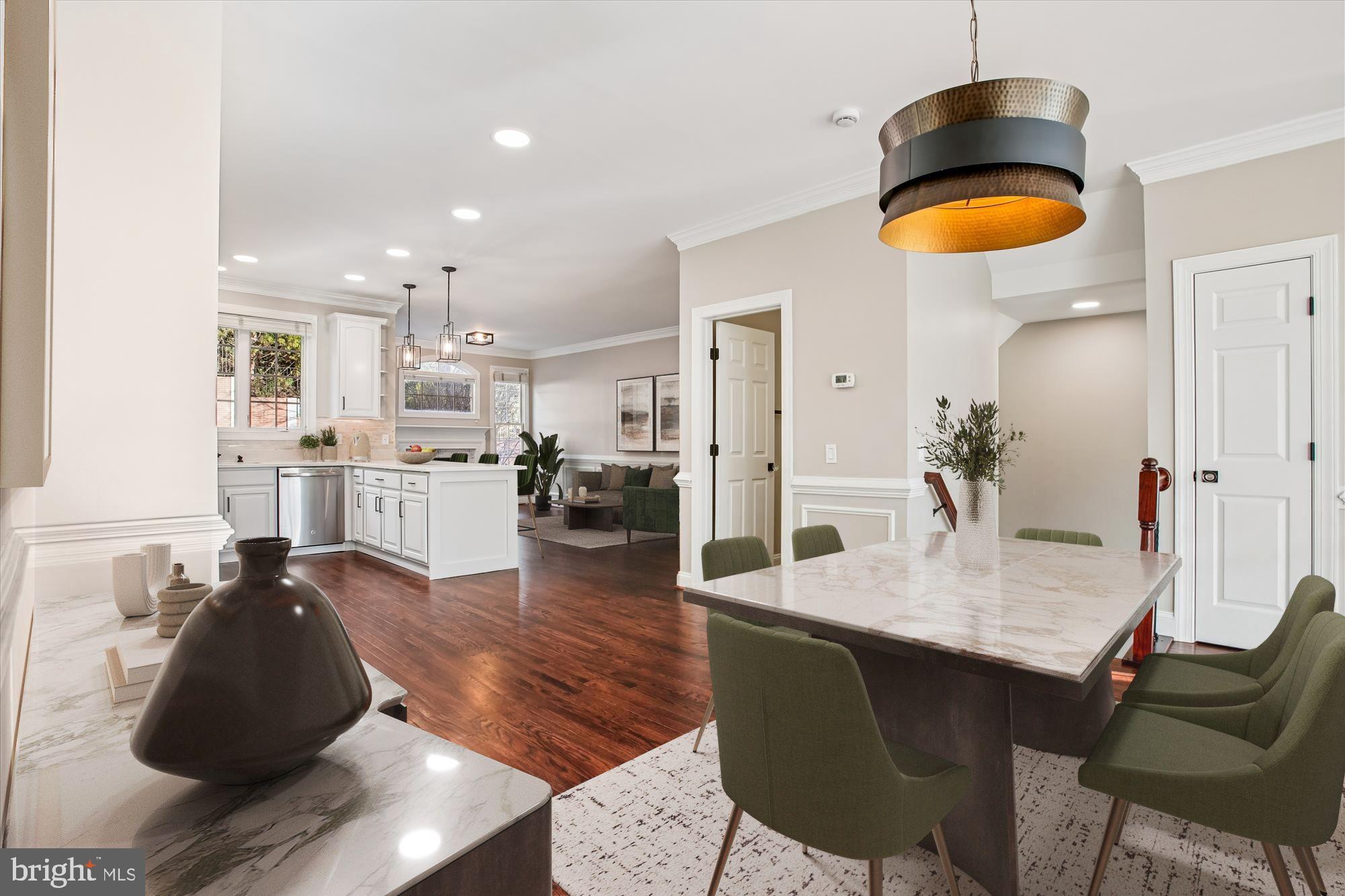 Real estate listing preview #11