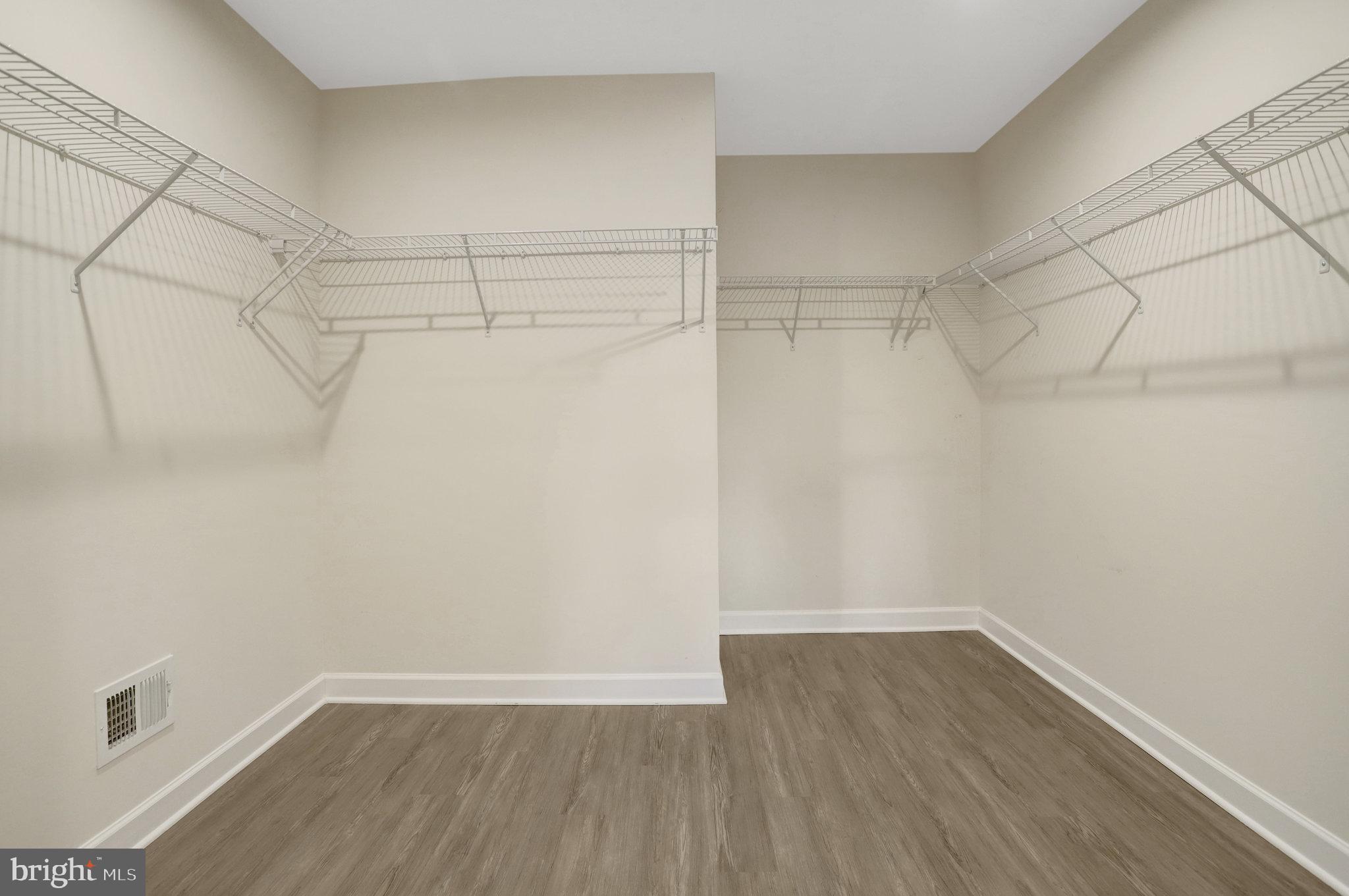 Real estate listing preview #31