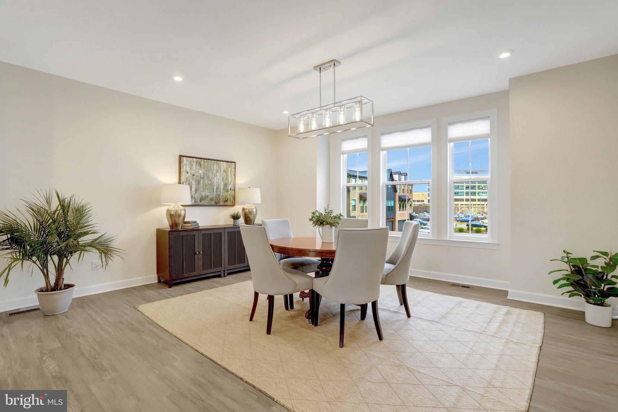 Real estate listing preview #12