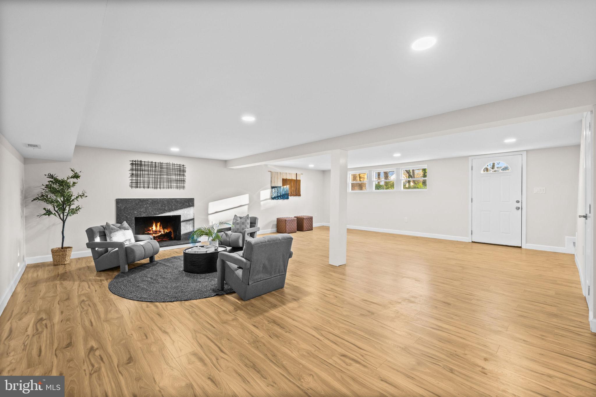 Real estate listing preview #38