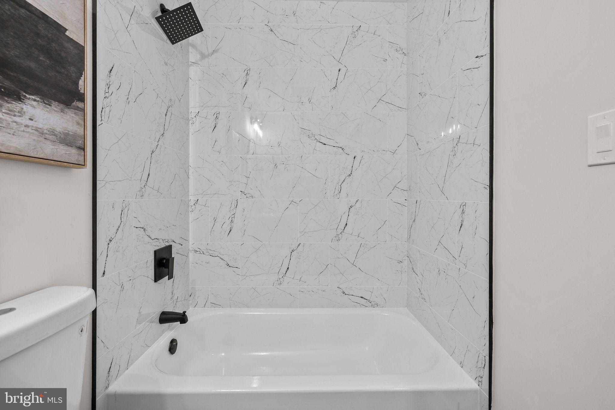 Real estate listing preview #25