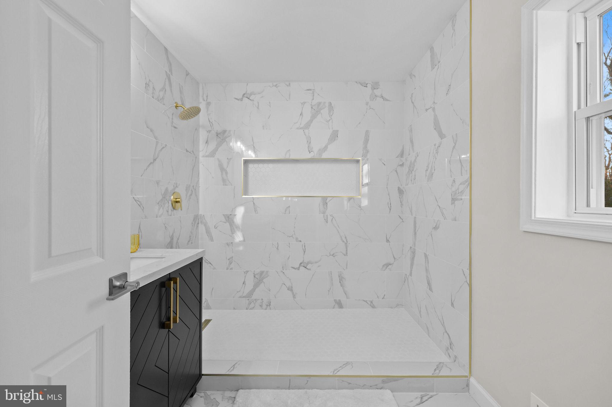 Real estate listing preview #31