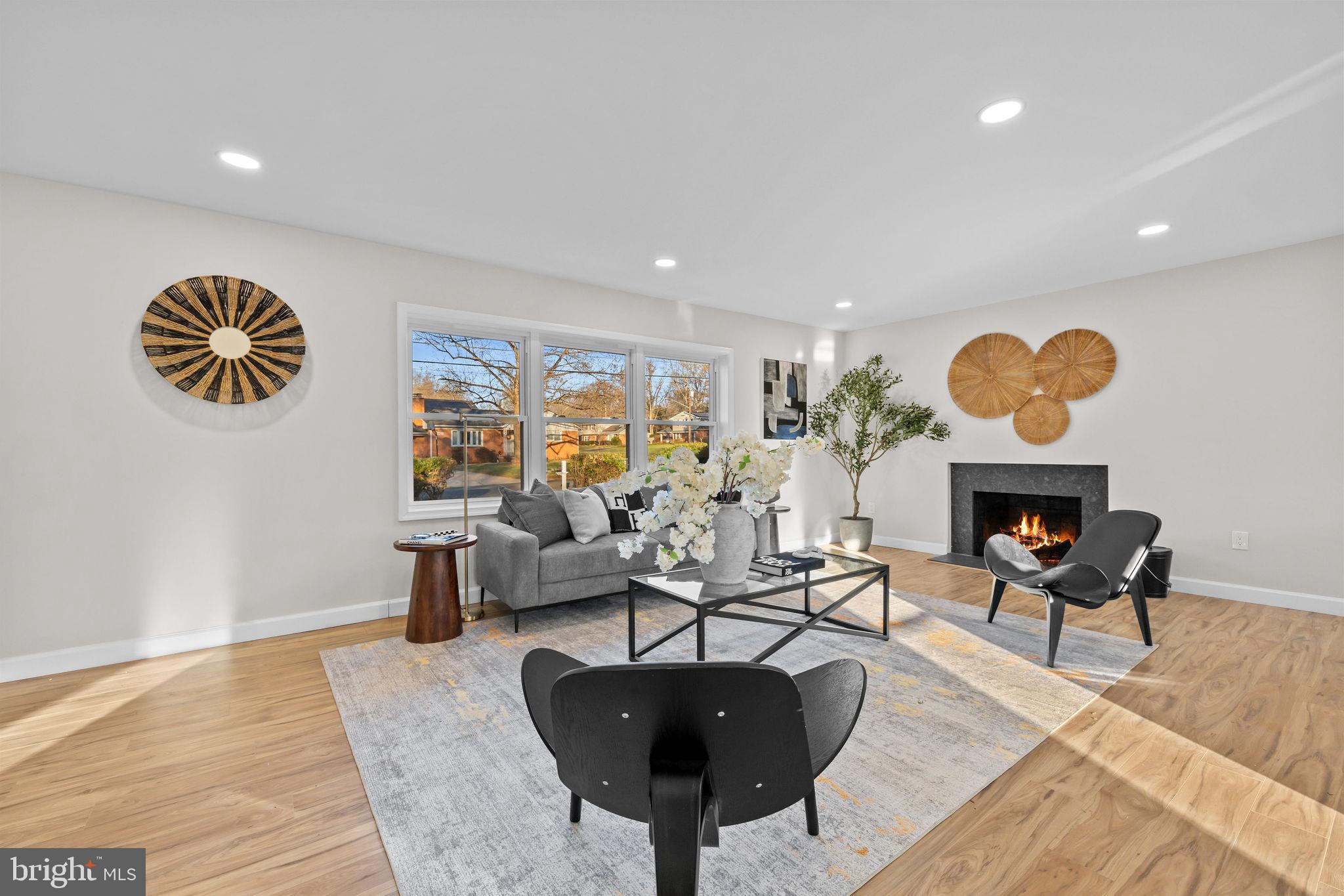 Real estate listing preview #9