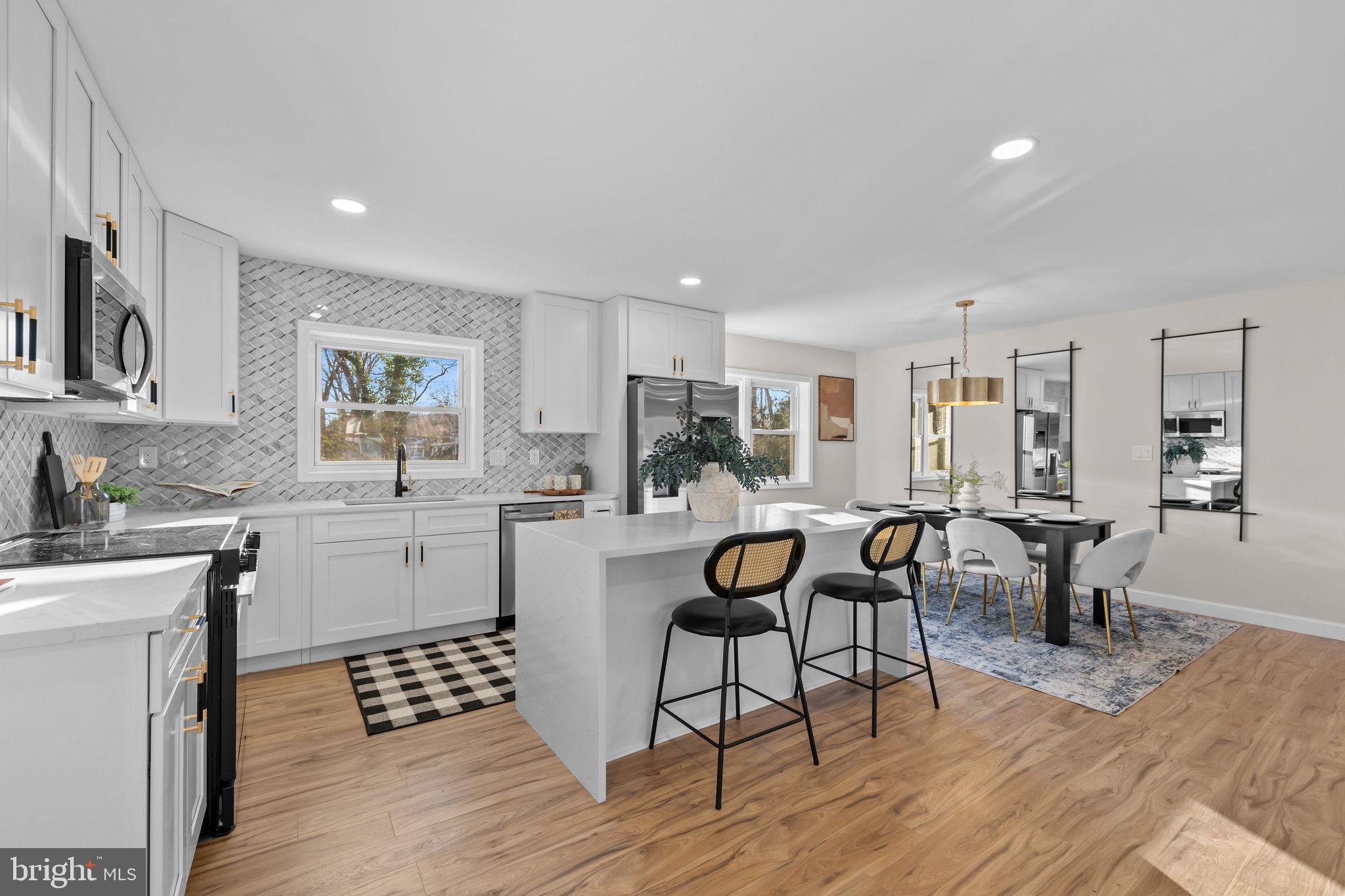 Real estate listing preview #18