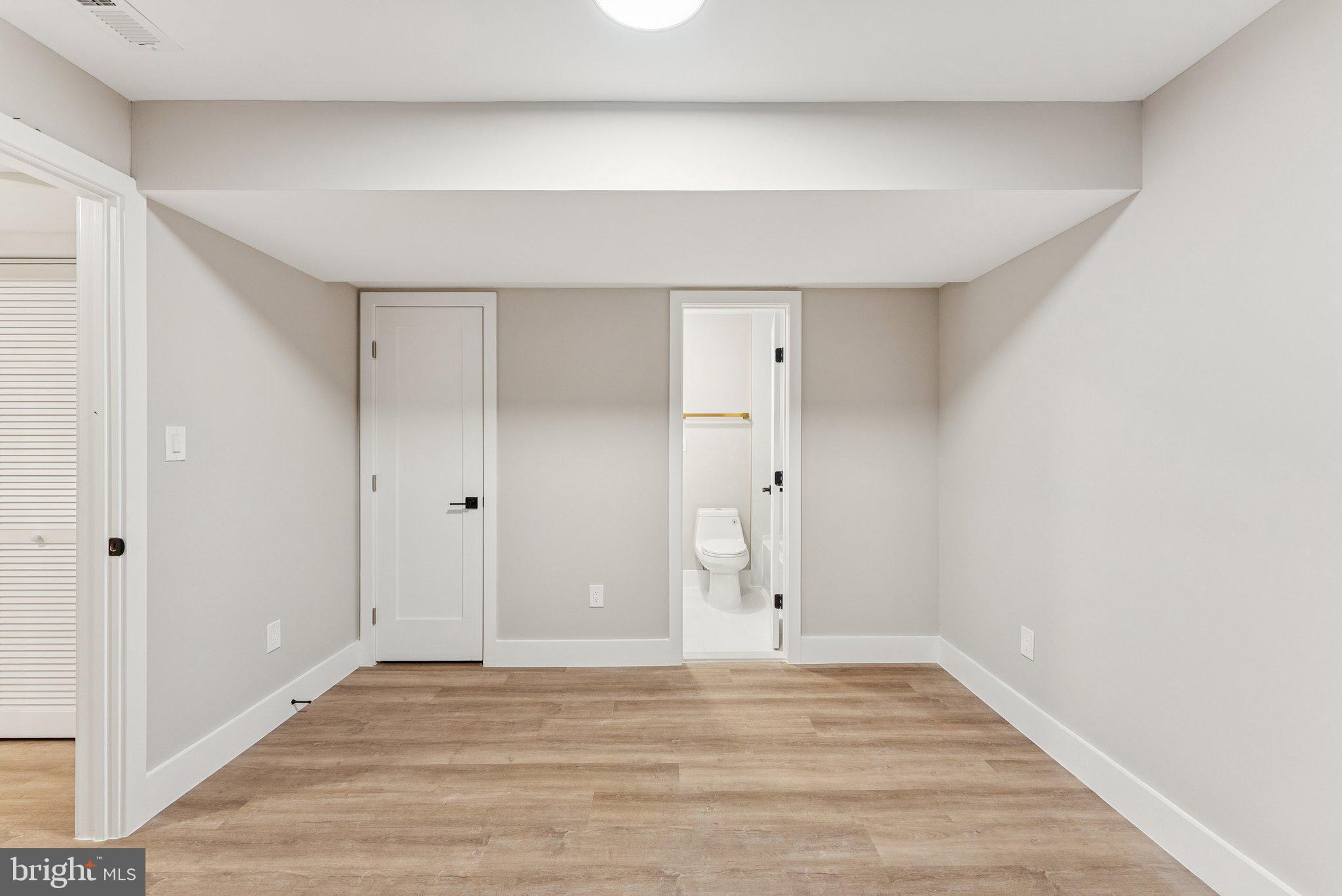 Real estate listing preview #31