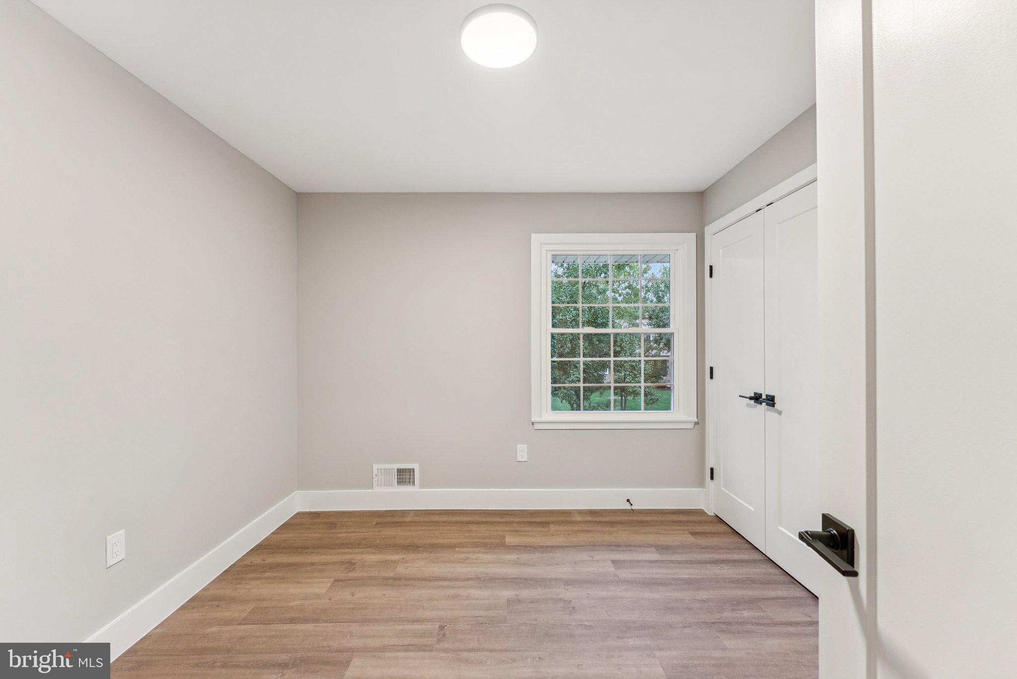 Real estate listing preview #26