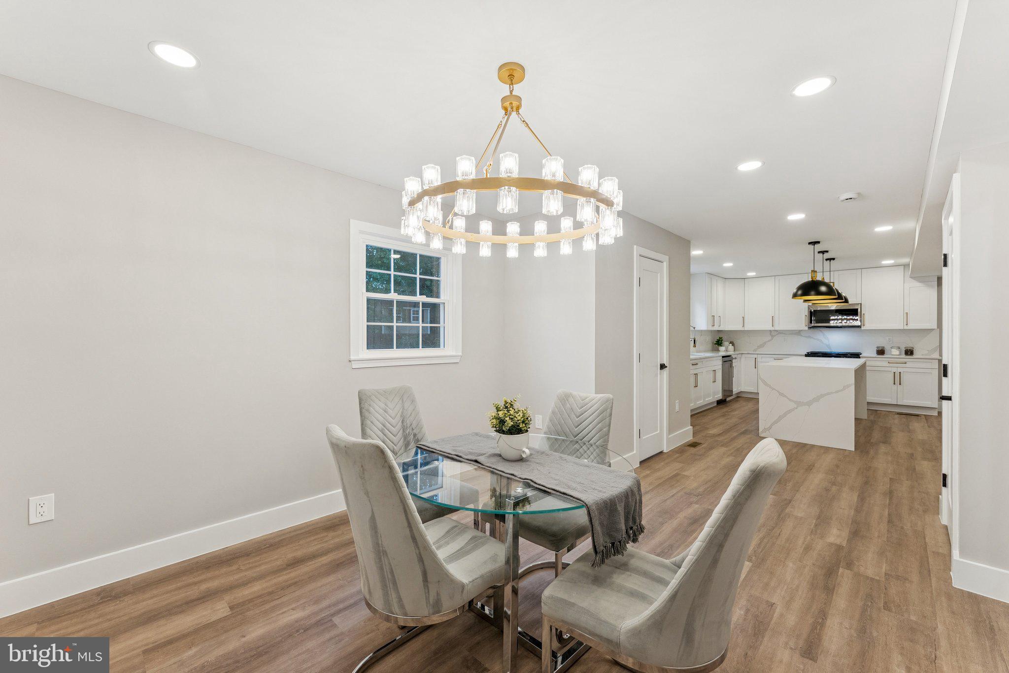 Real estate listing preview #9