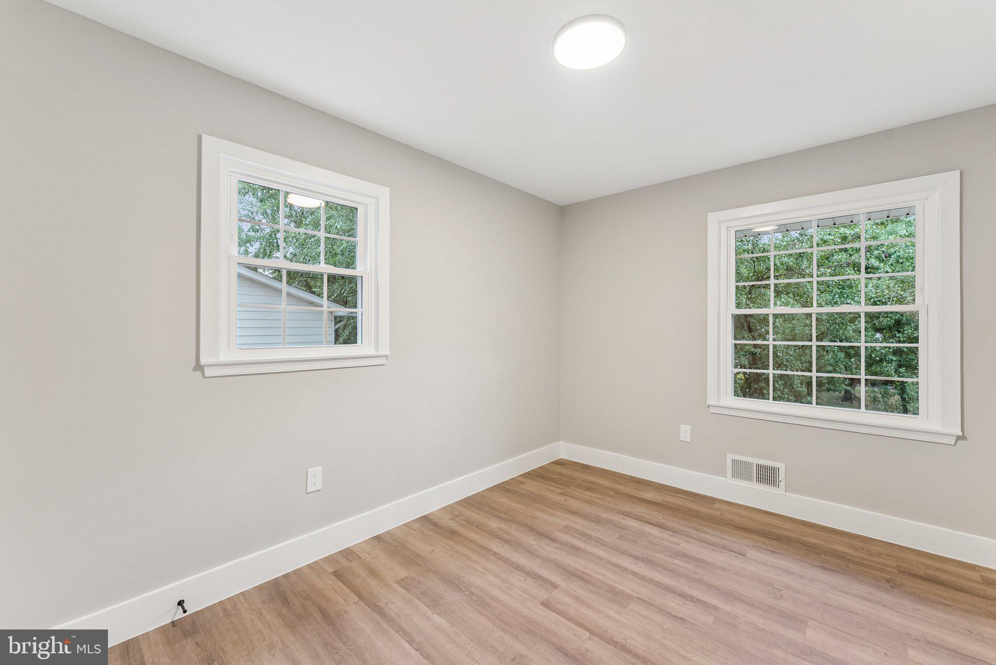 Real estate listing preview #20