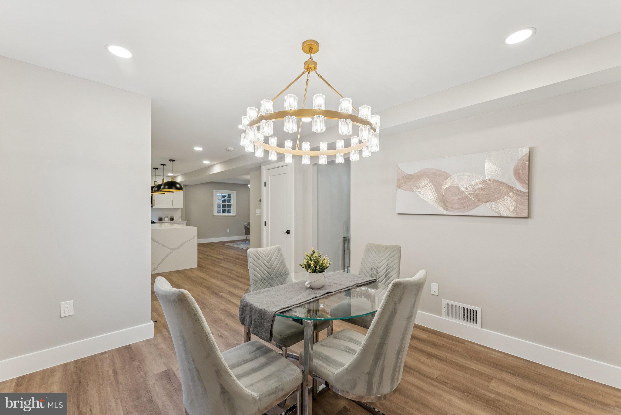 Real estate listing preview #11