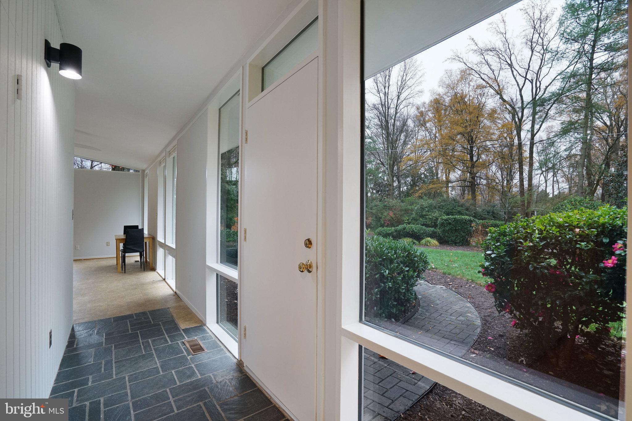 Real estate listing preview #4