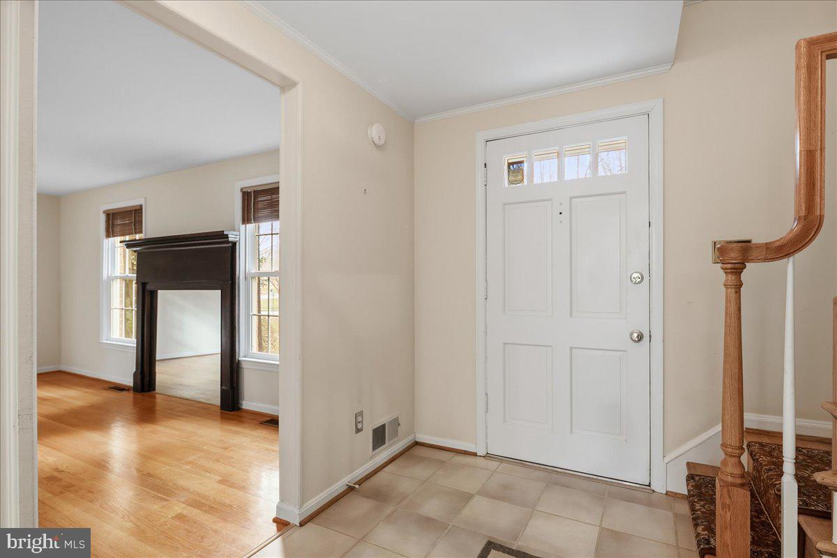 Real estate listing preview #3