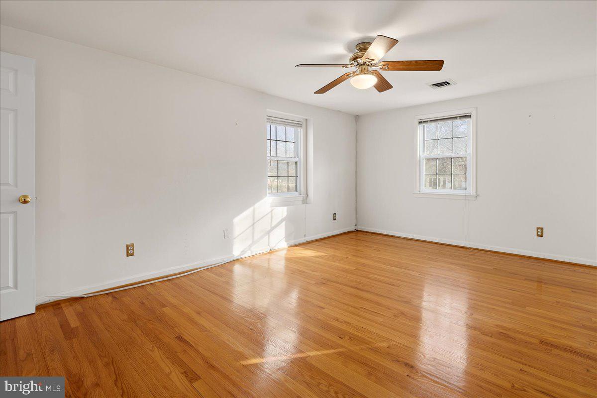 Real estate listing preview #27