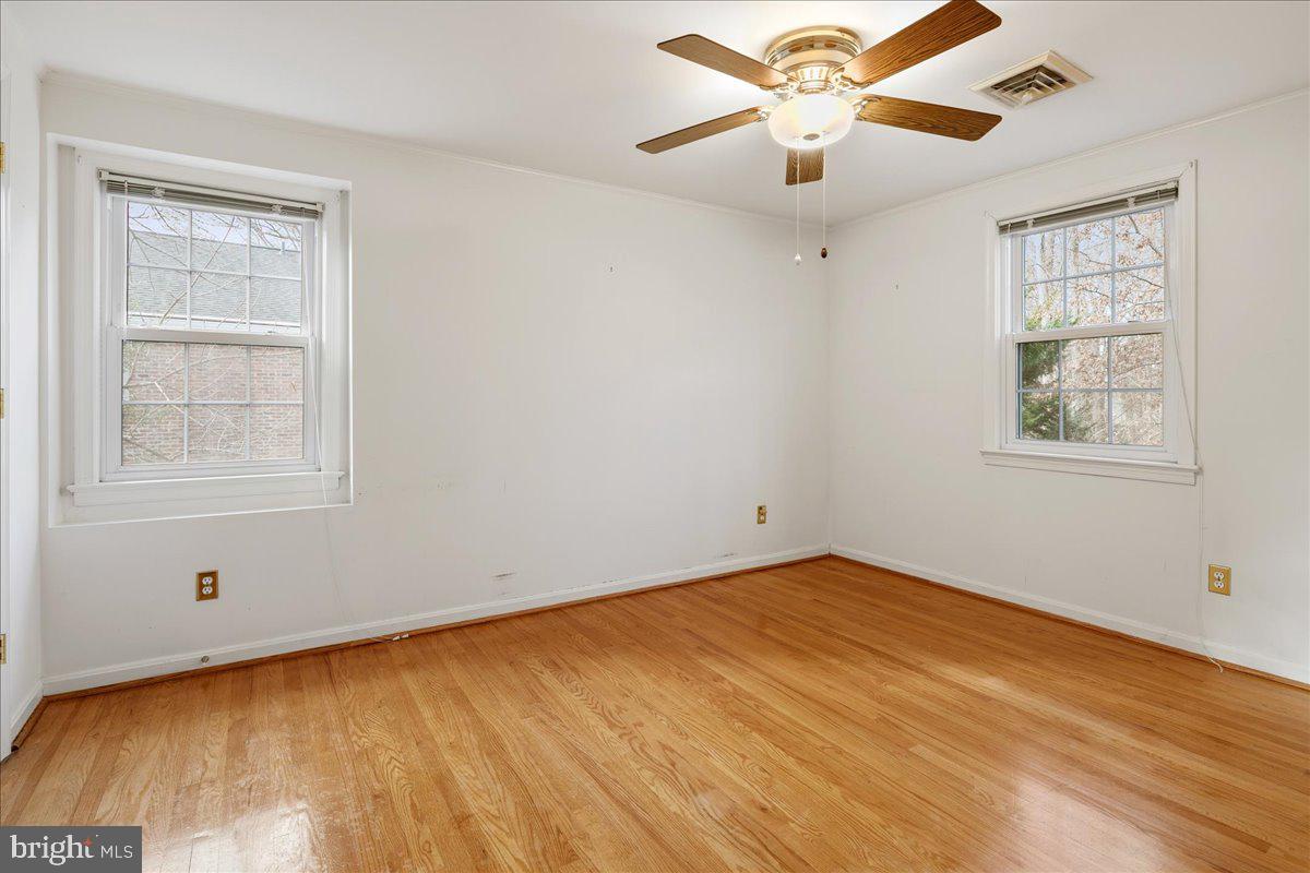 Real estate listing preview #42