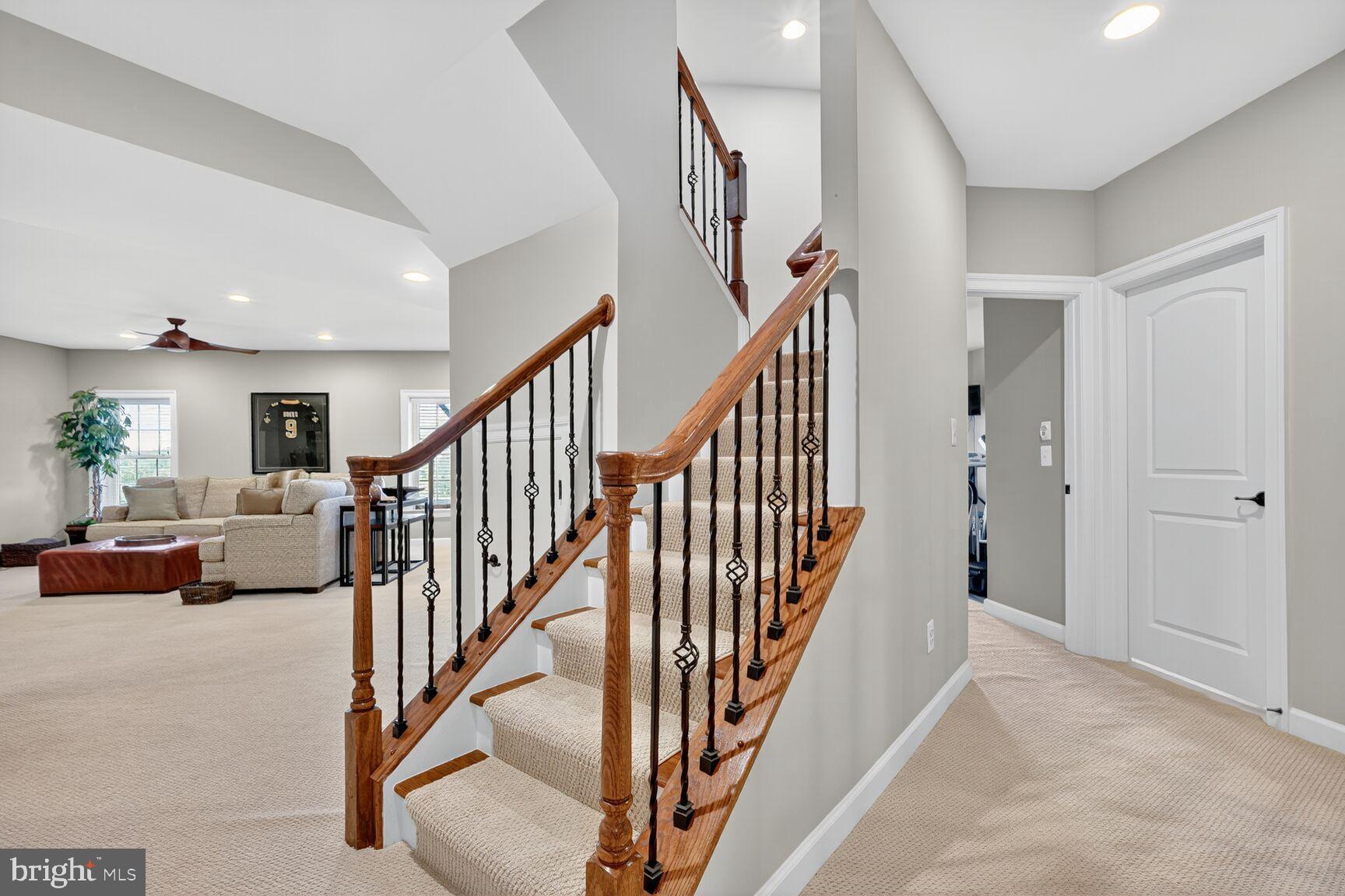 Real estate listing preview #34