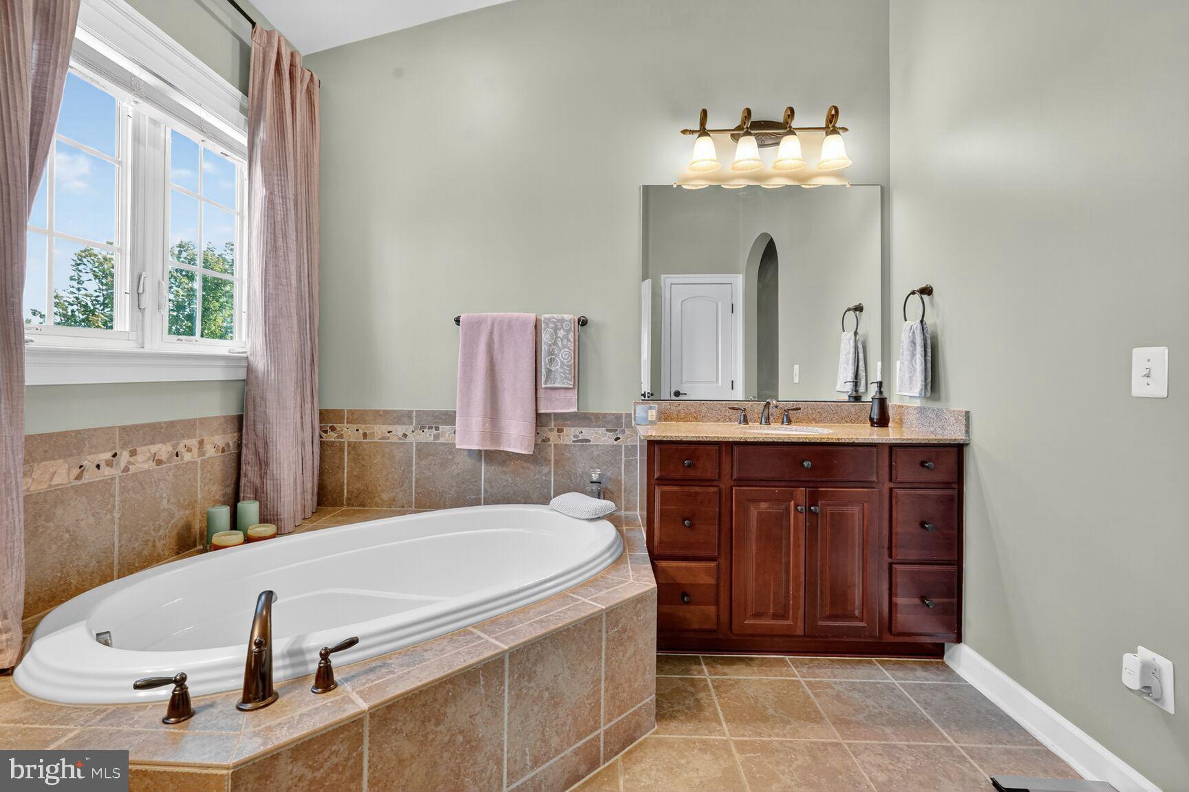 Real estate listing preview #23