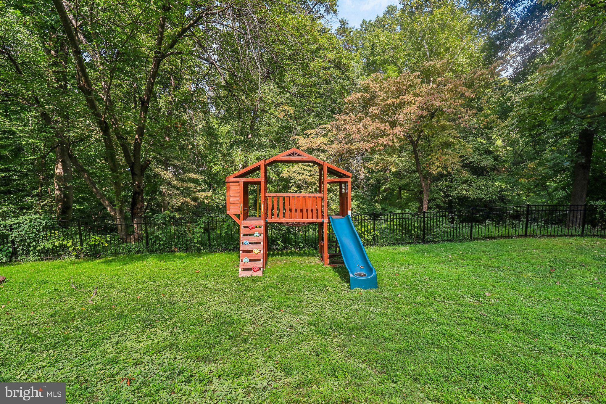 Real estate listing preview #50