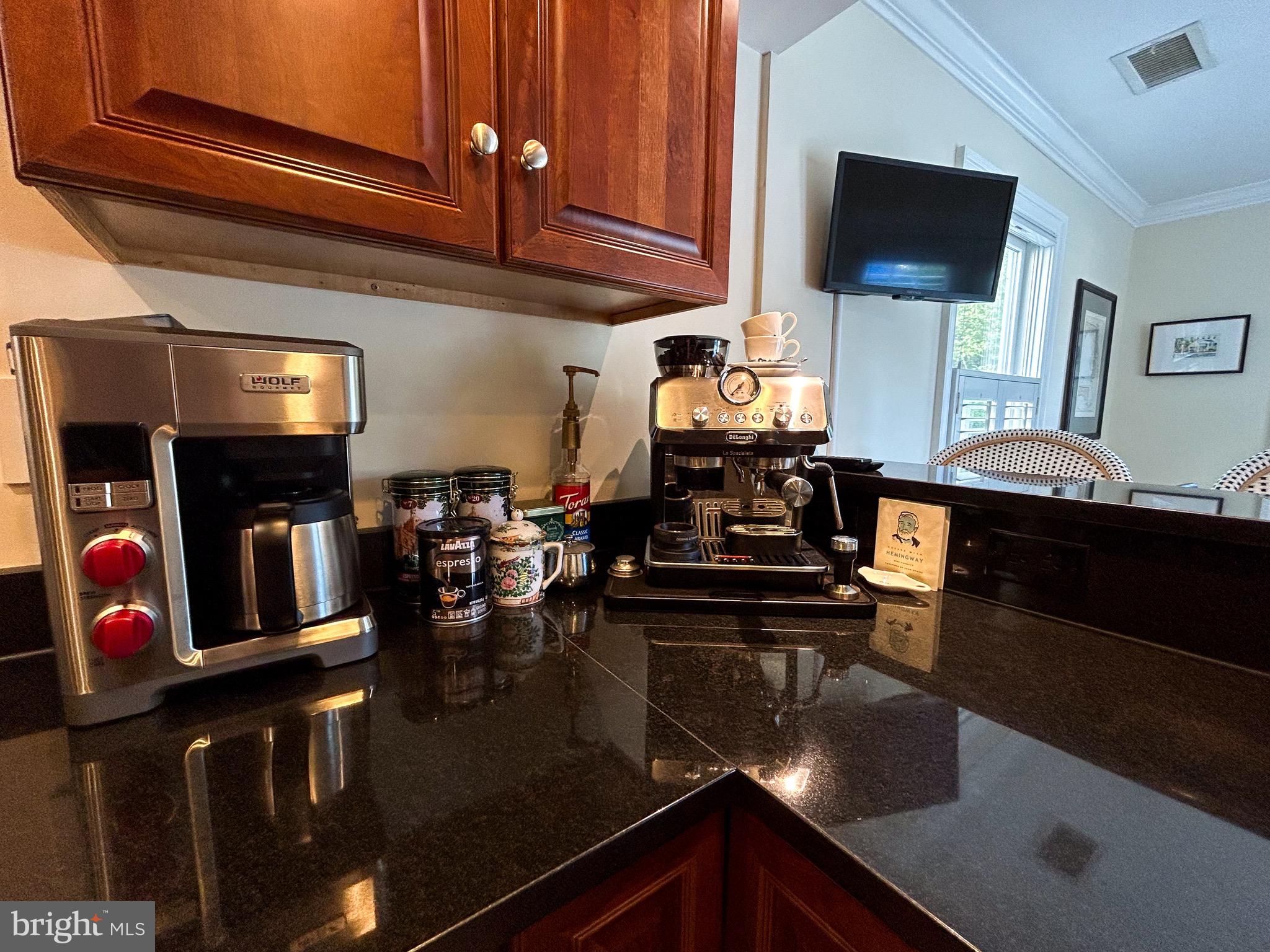 Real estate listing preview #13