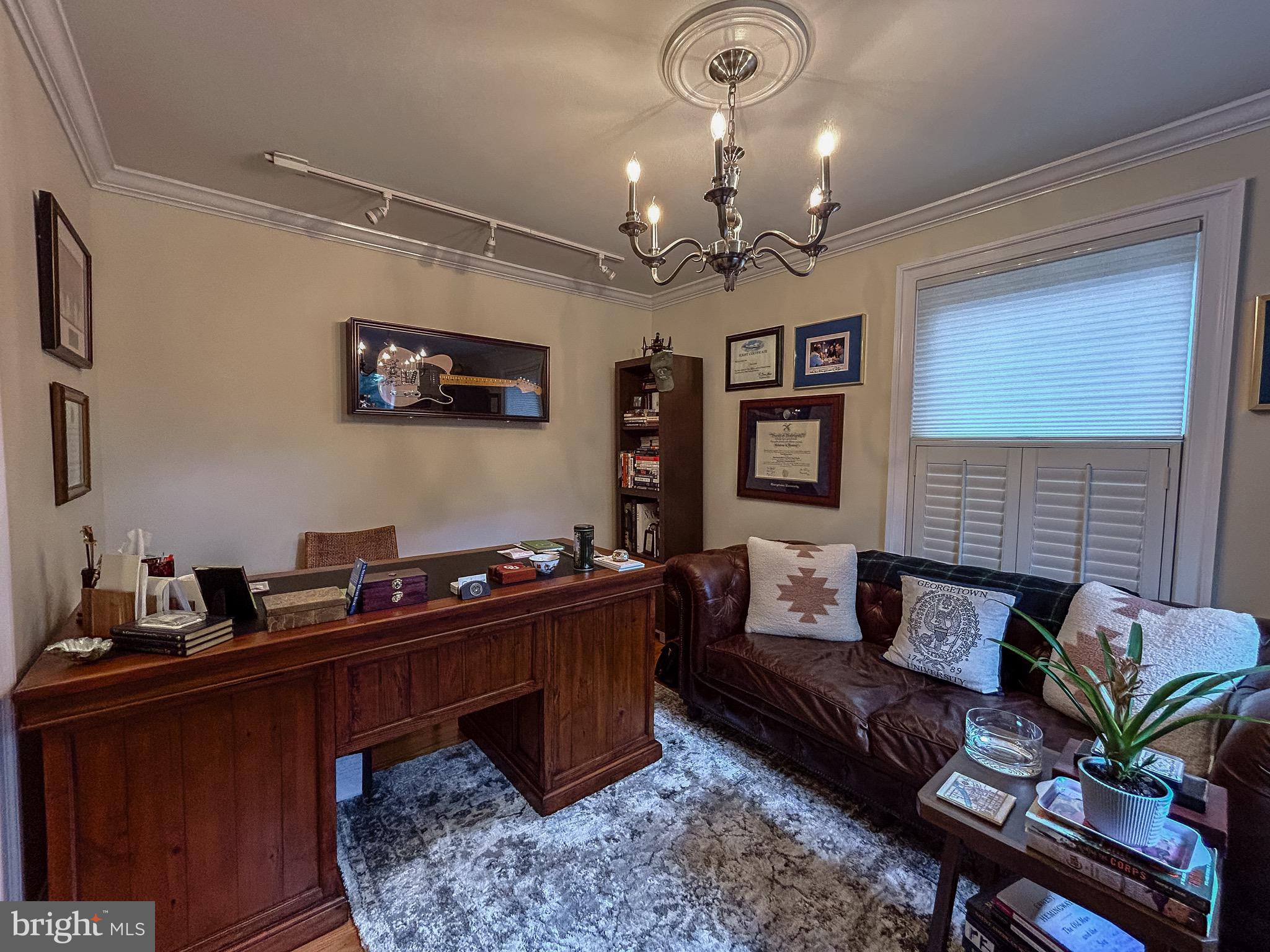 Real estate listing preview #6