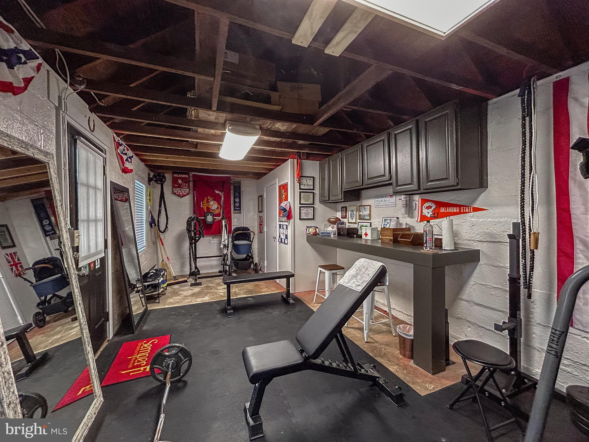 Real estate listing preview #32