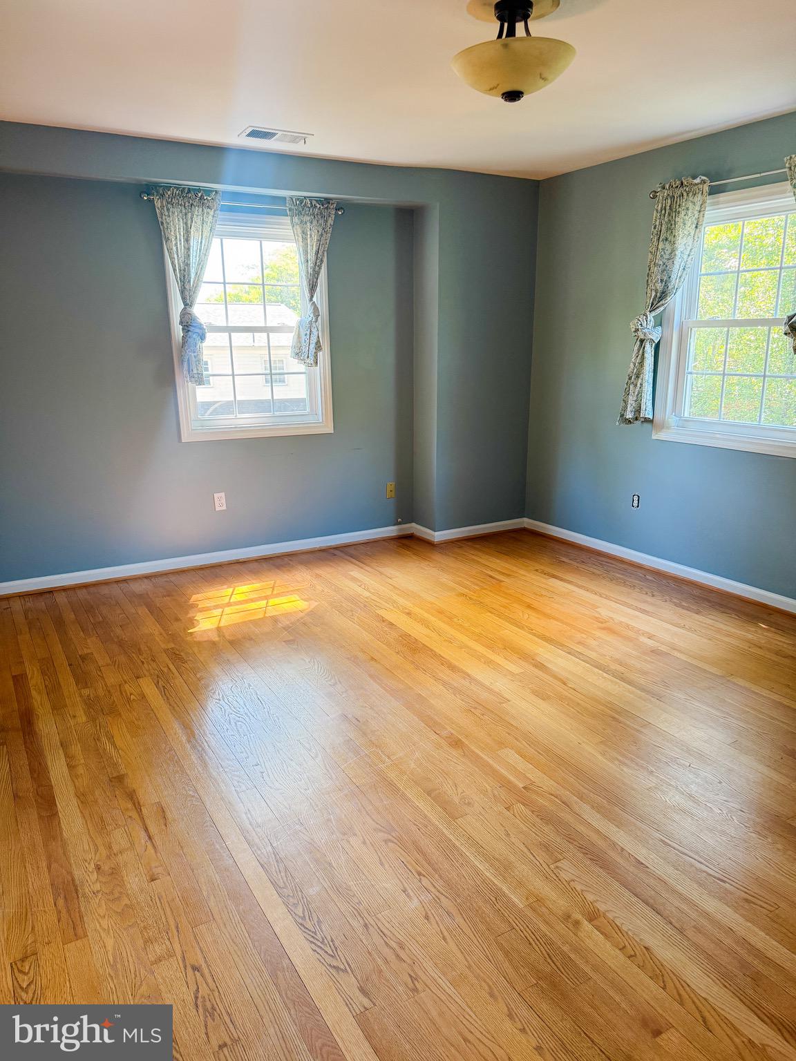 Real estate listing preview #27