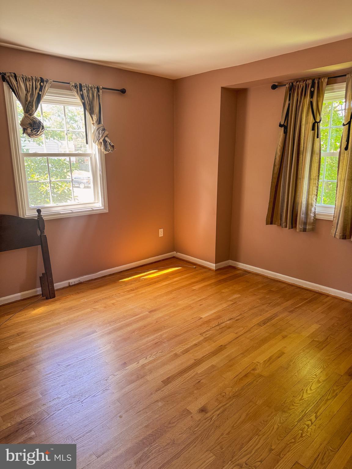 Real estate listing preview #17