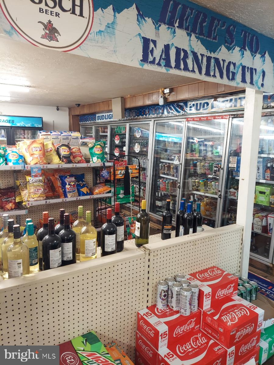 Real estate listing preview #4