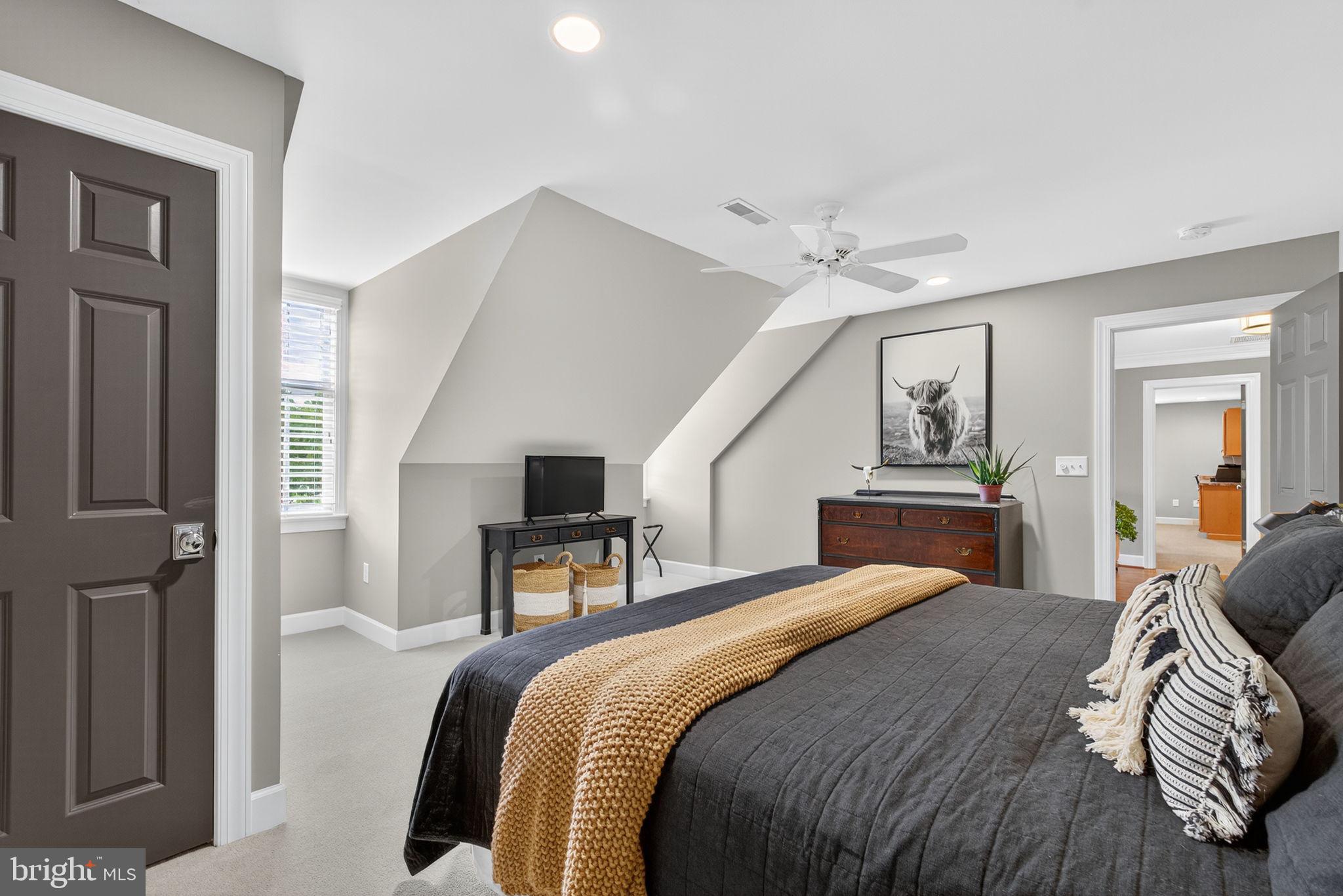 Real estate listing preview #58