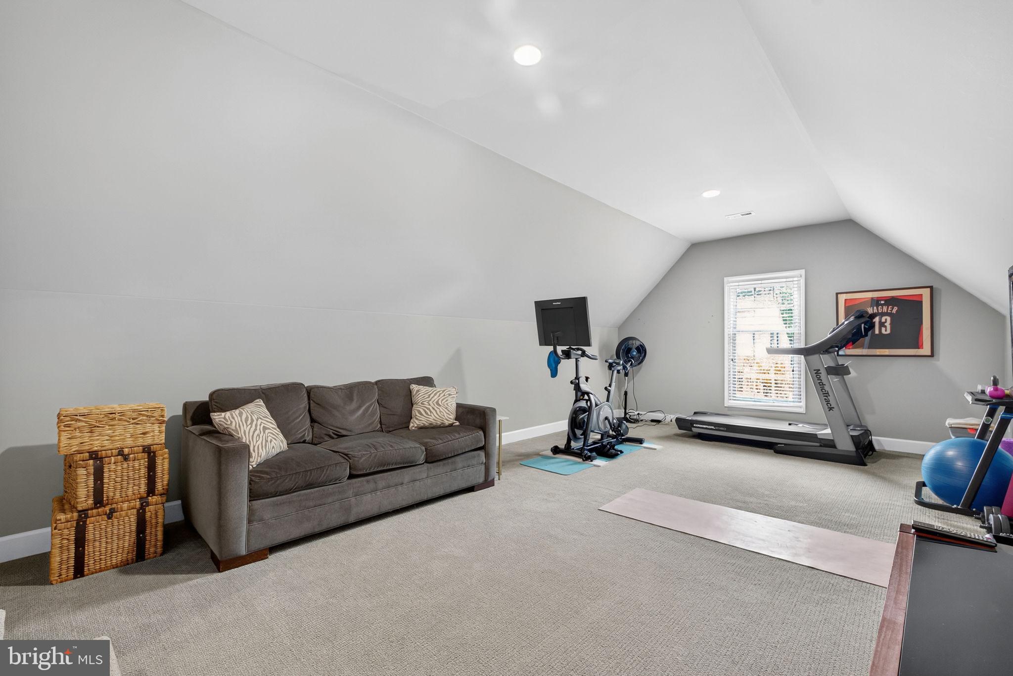 Real estate listing preview #73