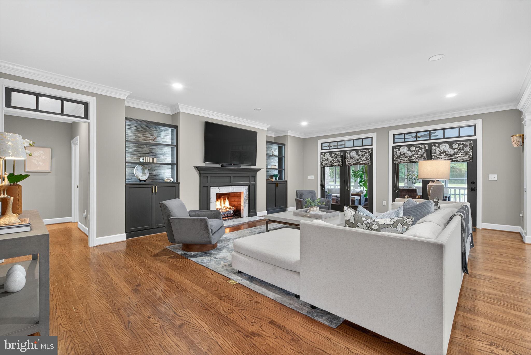 Real estate listing preview #14