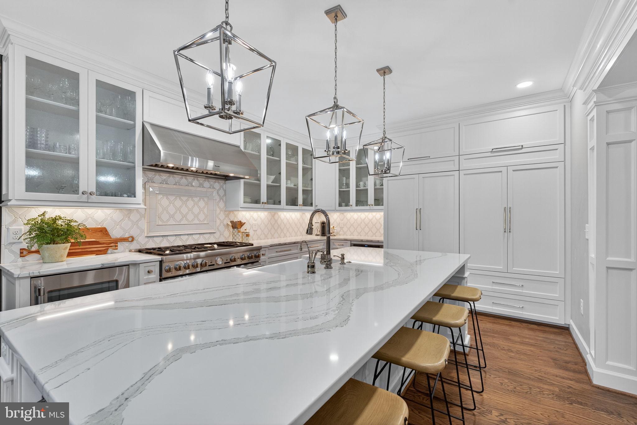 Real estate listing preview #32