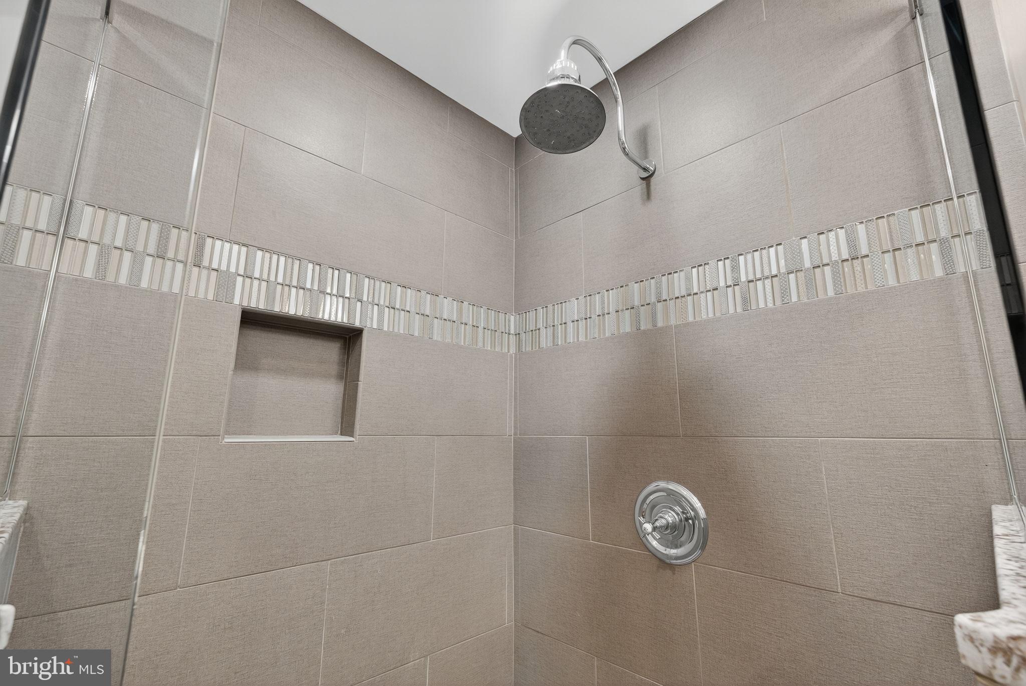 Real estate listing preview #63