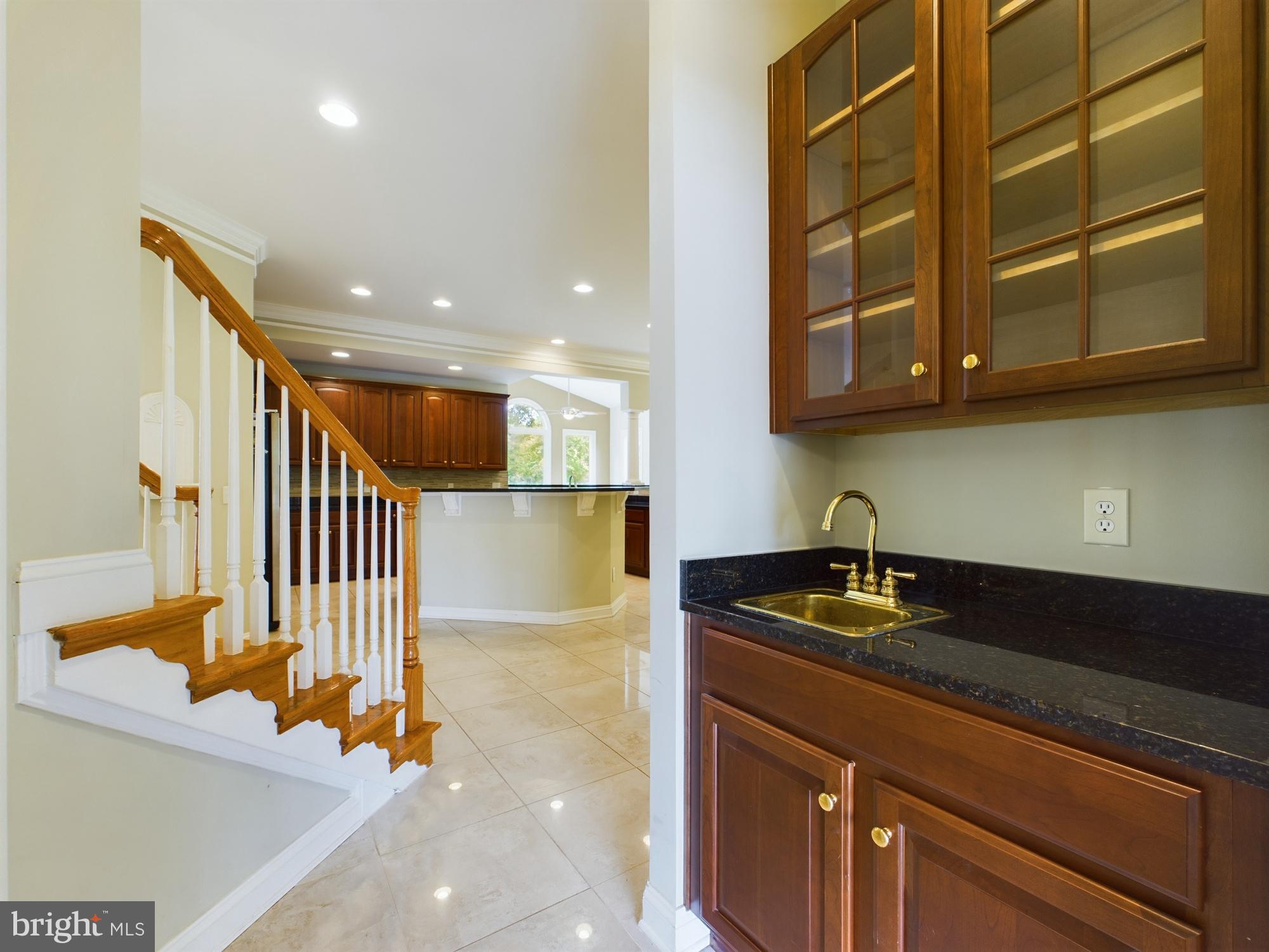 Real estate listing preview #36