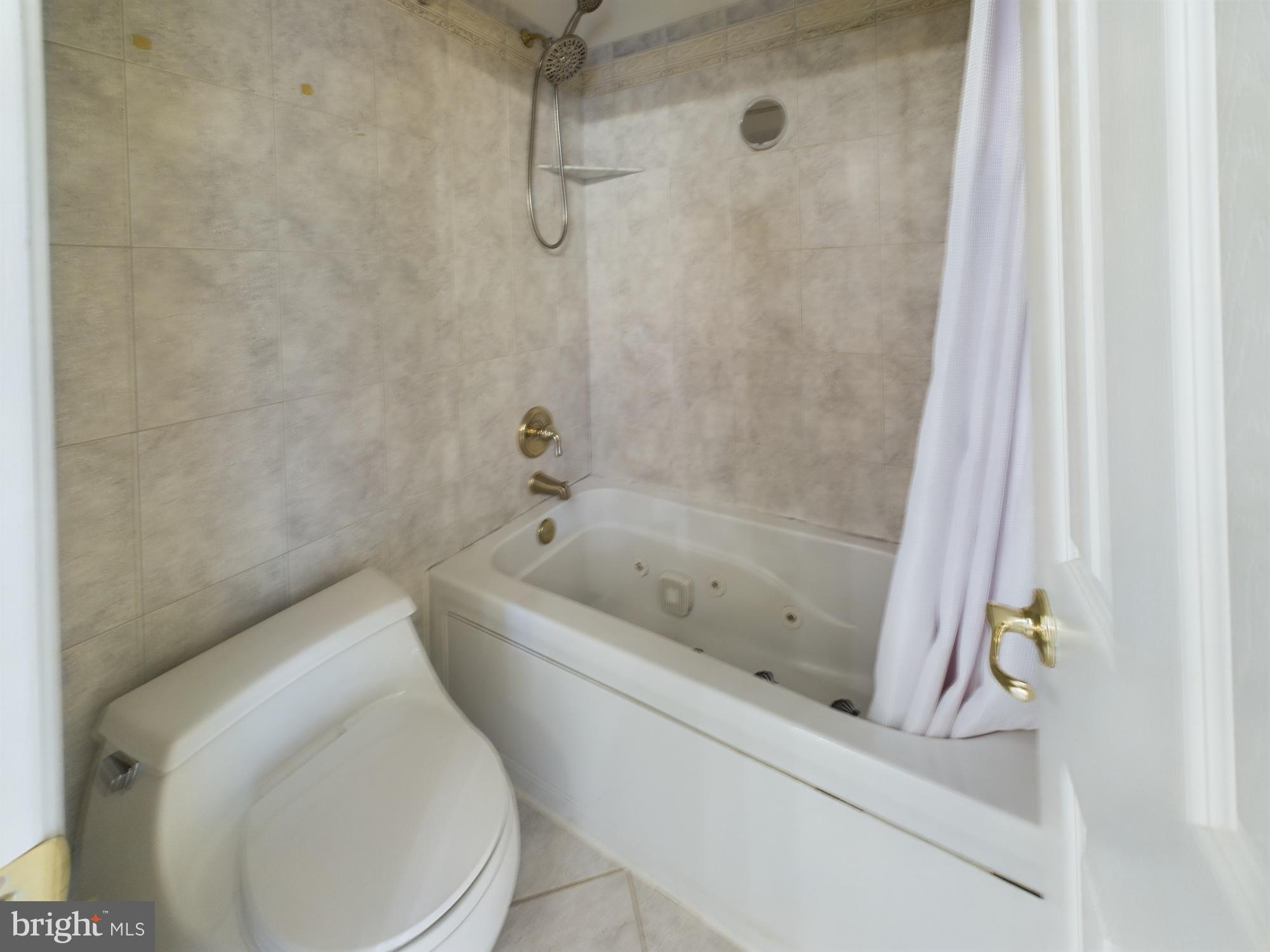 Real estate listing preview #53