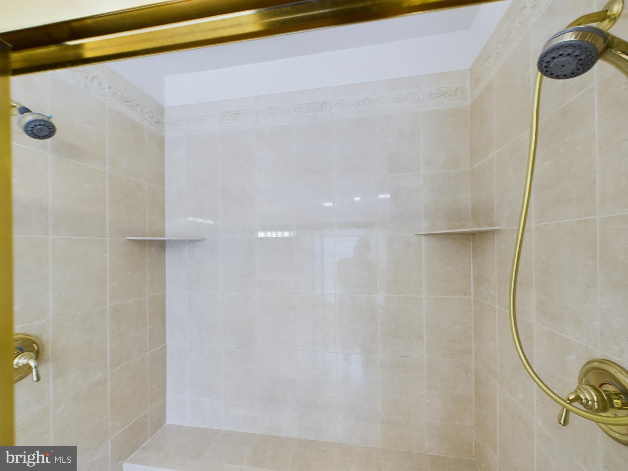 Real estate listing preview #54