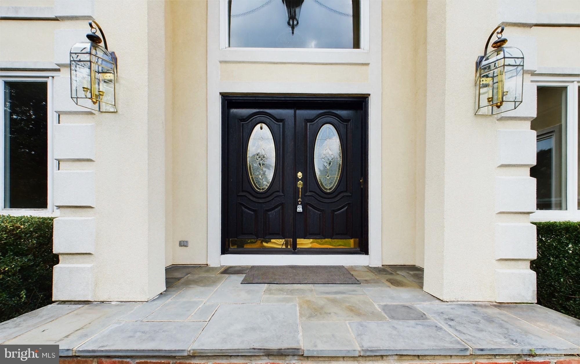 Real estate listing preview #24