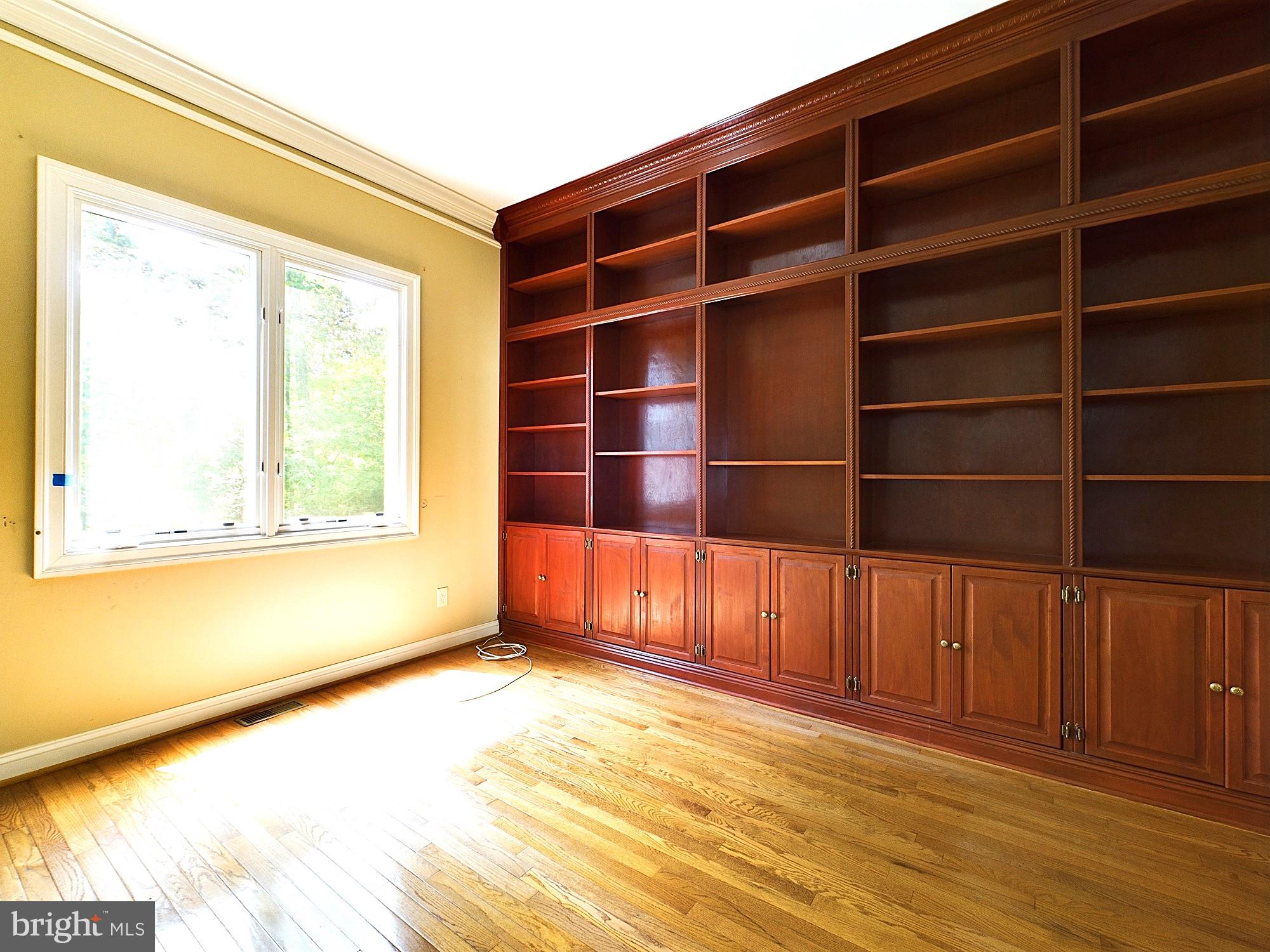 Real estate listing preview #35