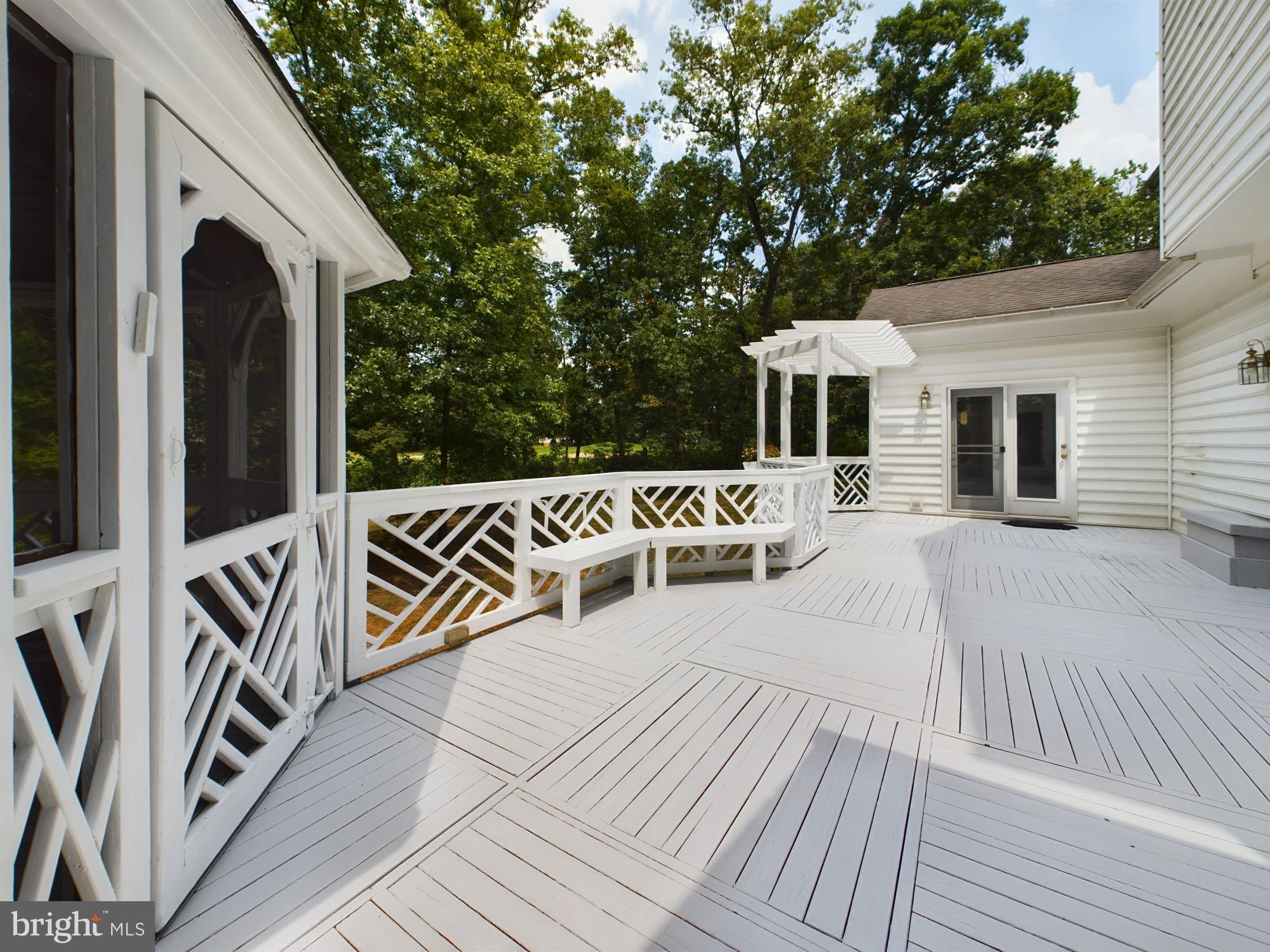 Real estate listing preview #18