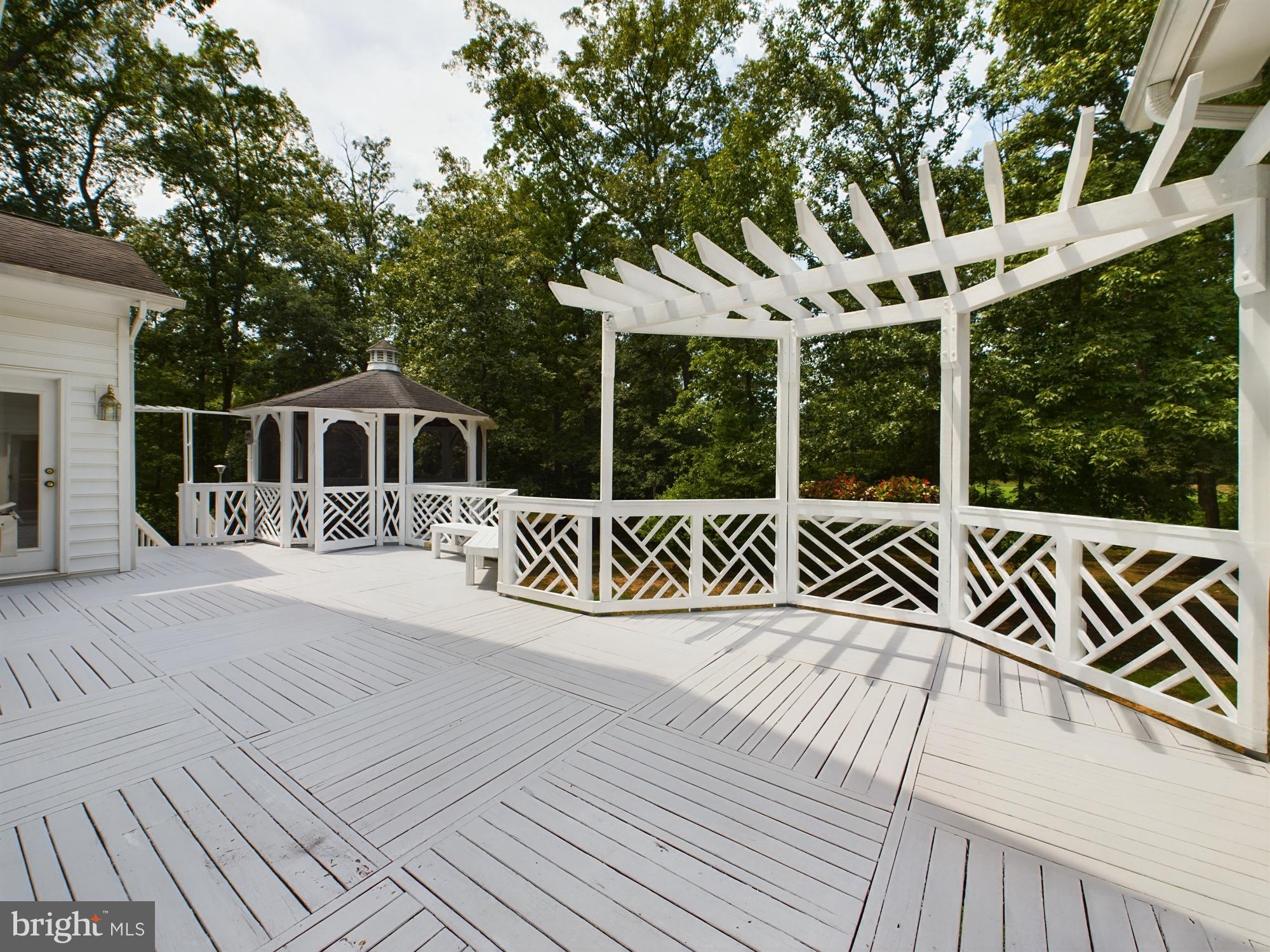 Real estate listing preview #22