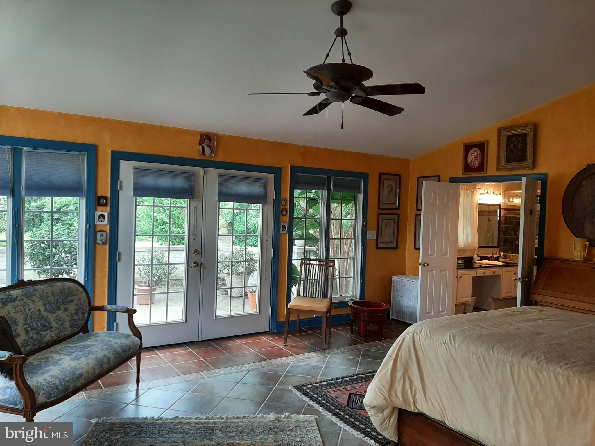 Real estate listing preview #19