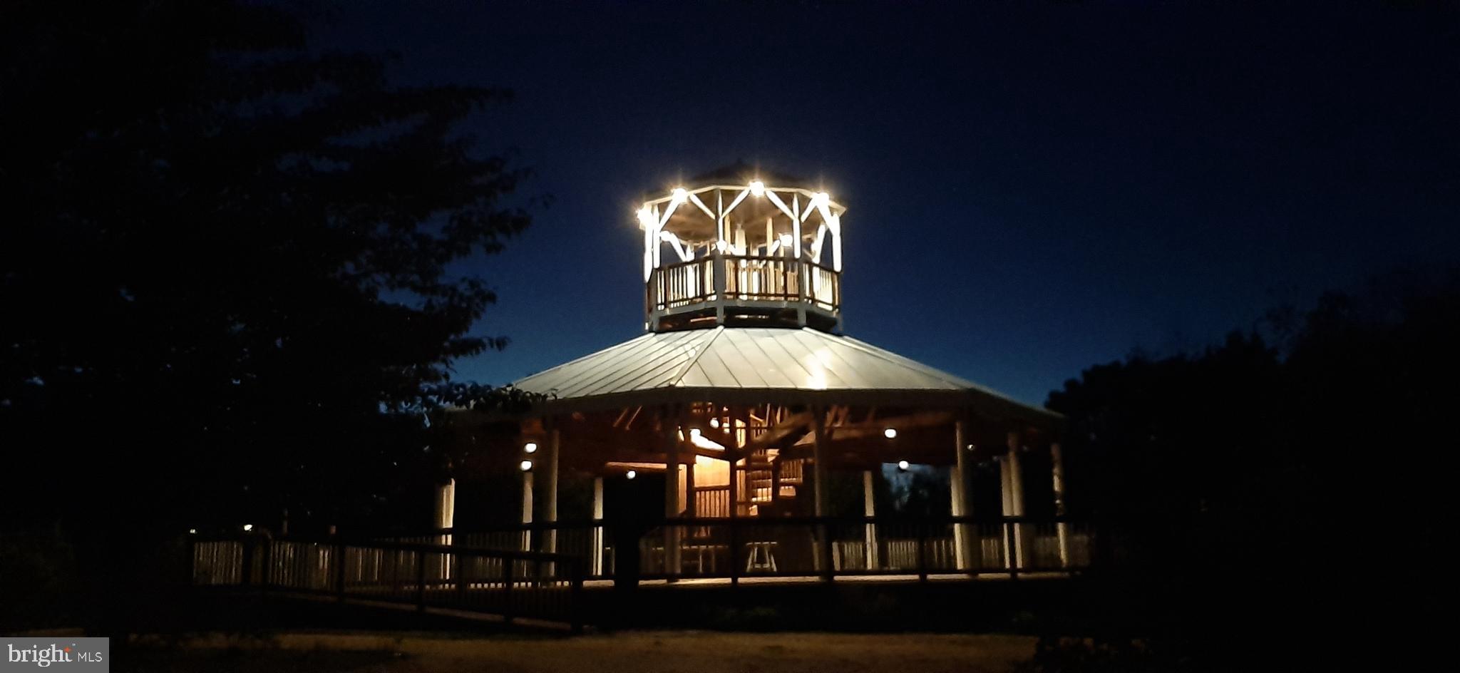 Real estate listing preview #10