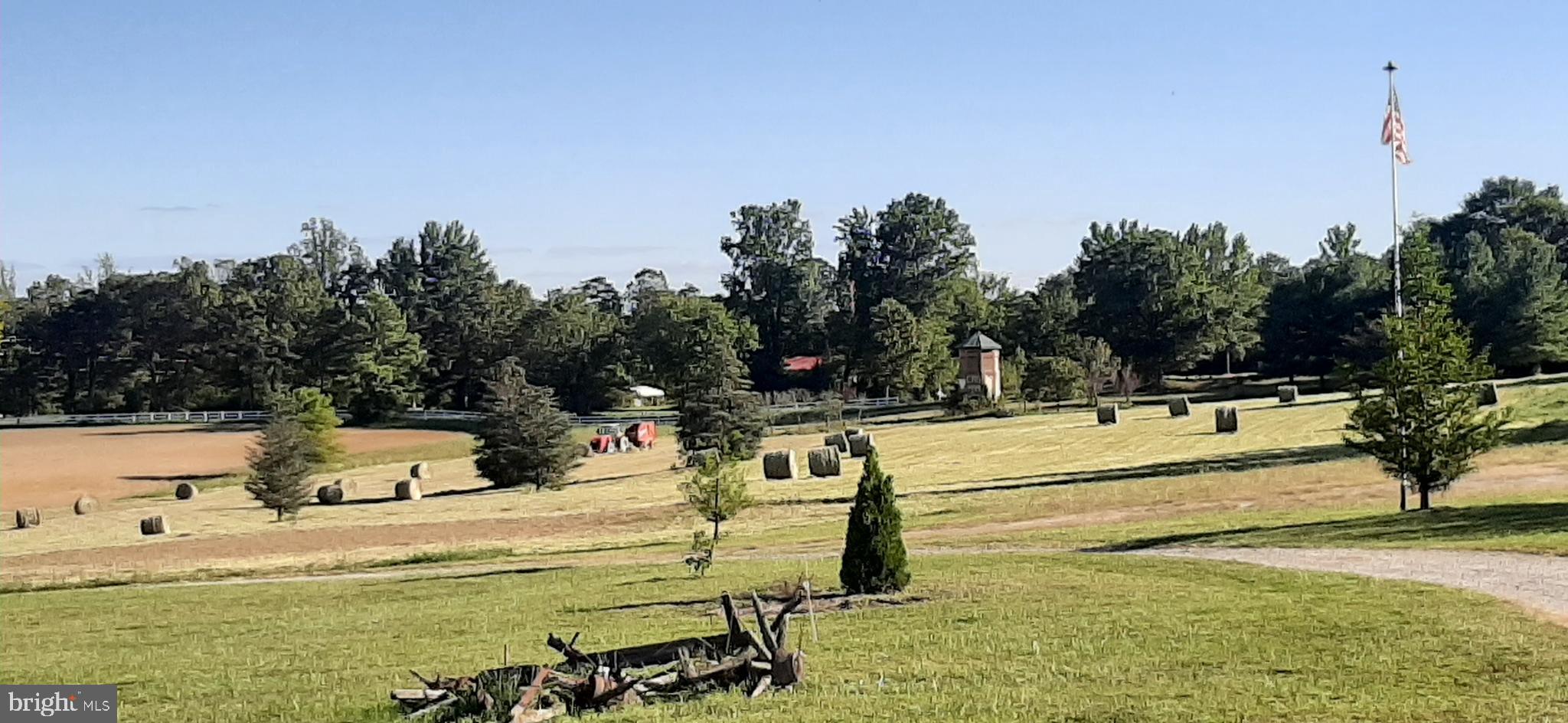 Real estate listing preview #1