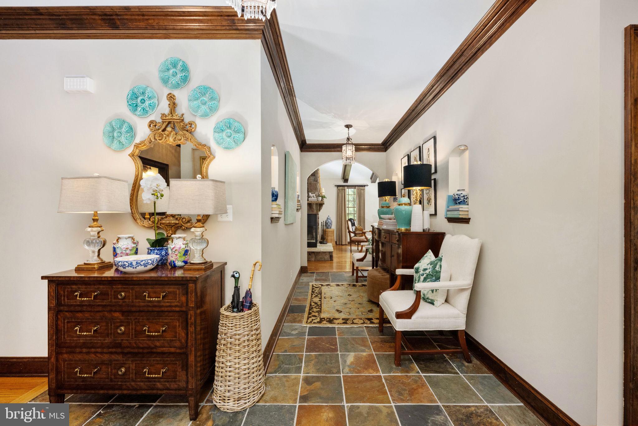 Real estate listing preview #9