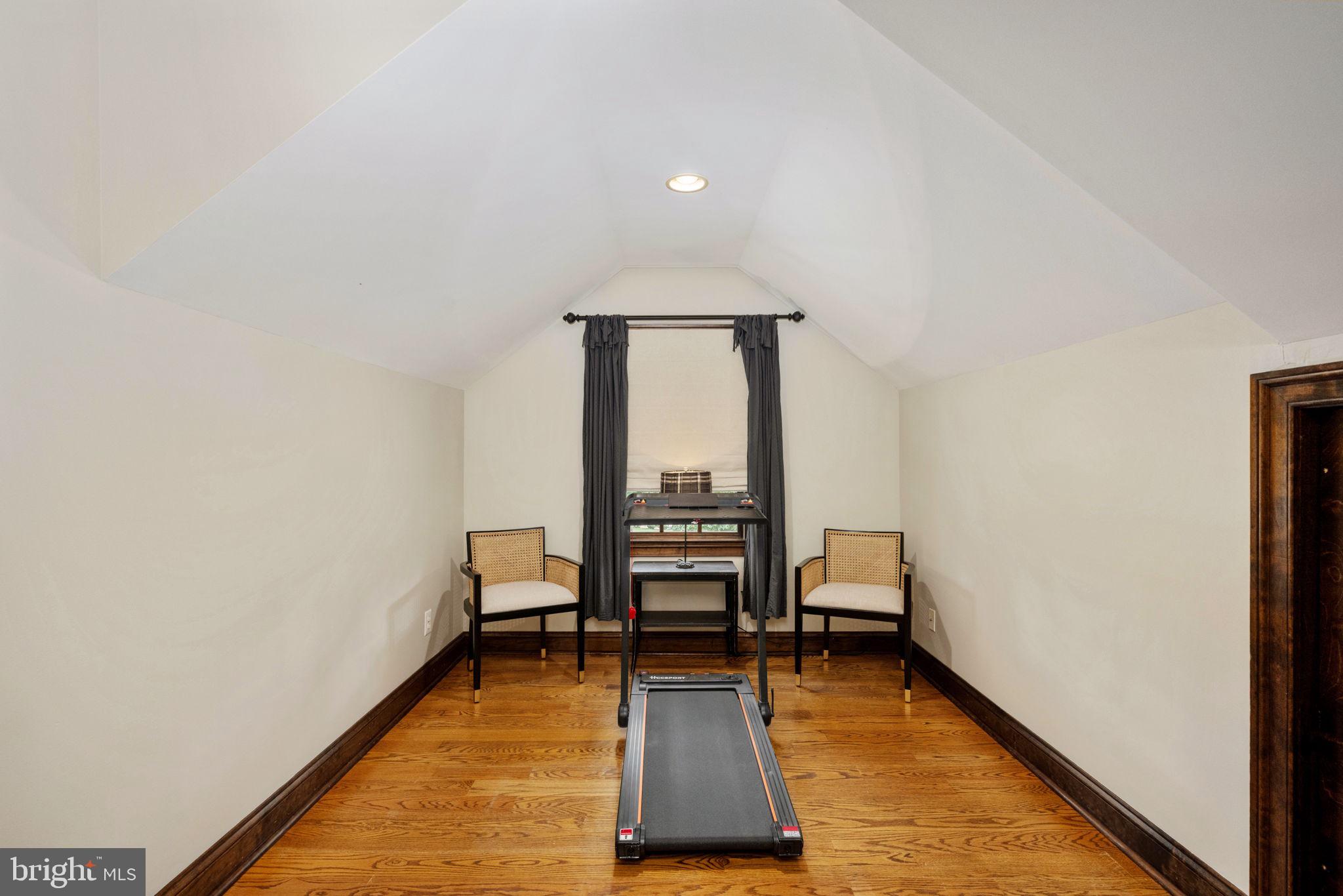 Real estate listing preview #42