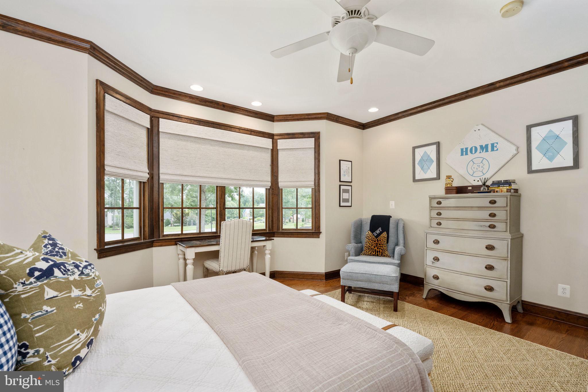 Real estate listing preview #32