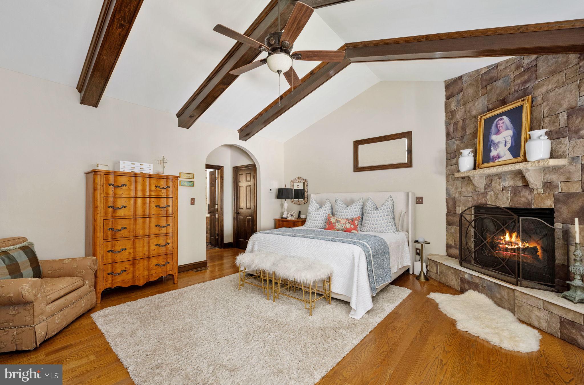 Real estate listing preview #25