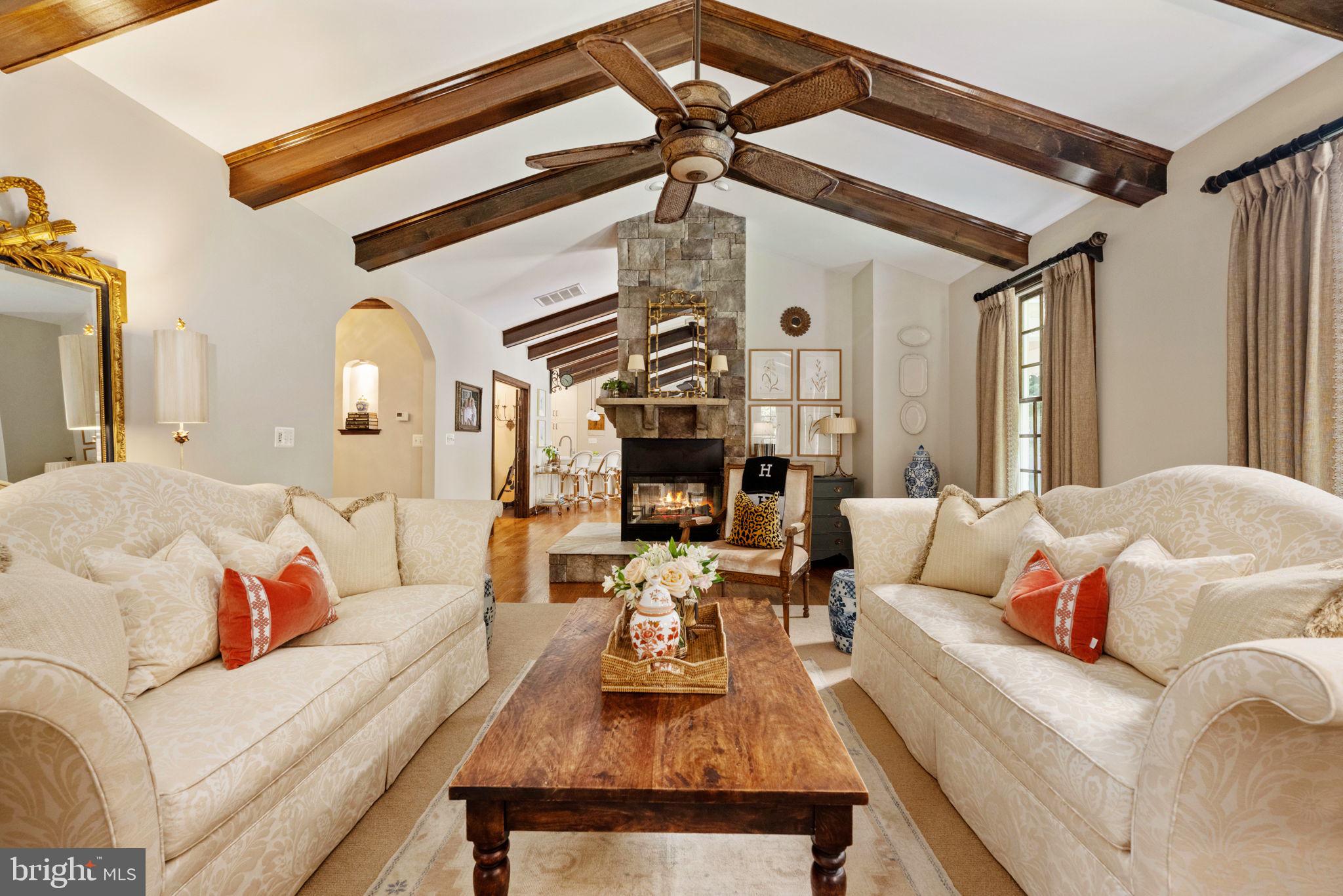 Real estate listing preview #10