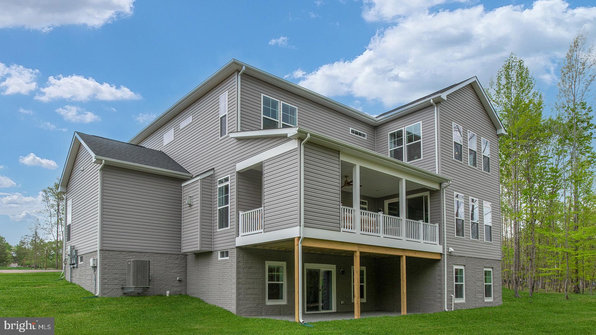 Real estate listing preview #92